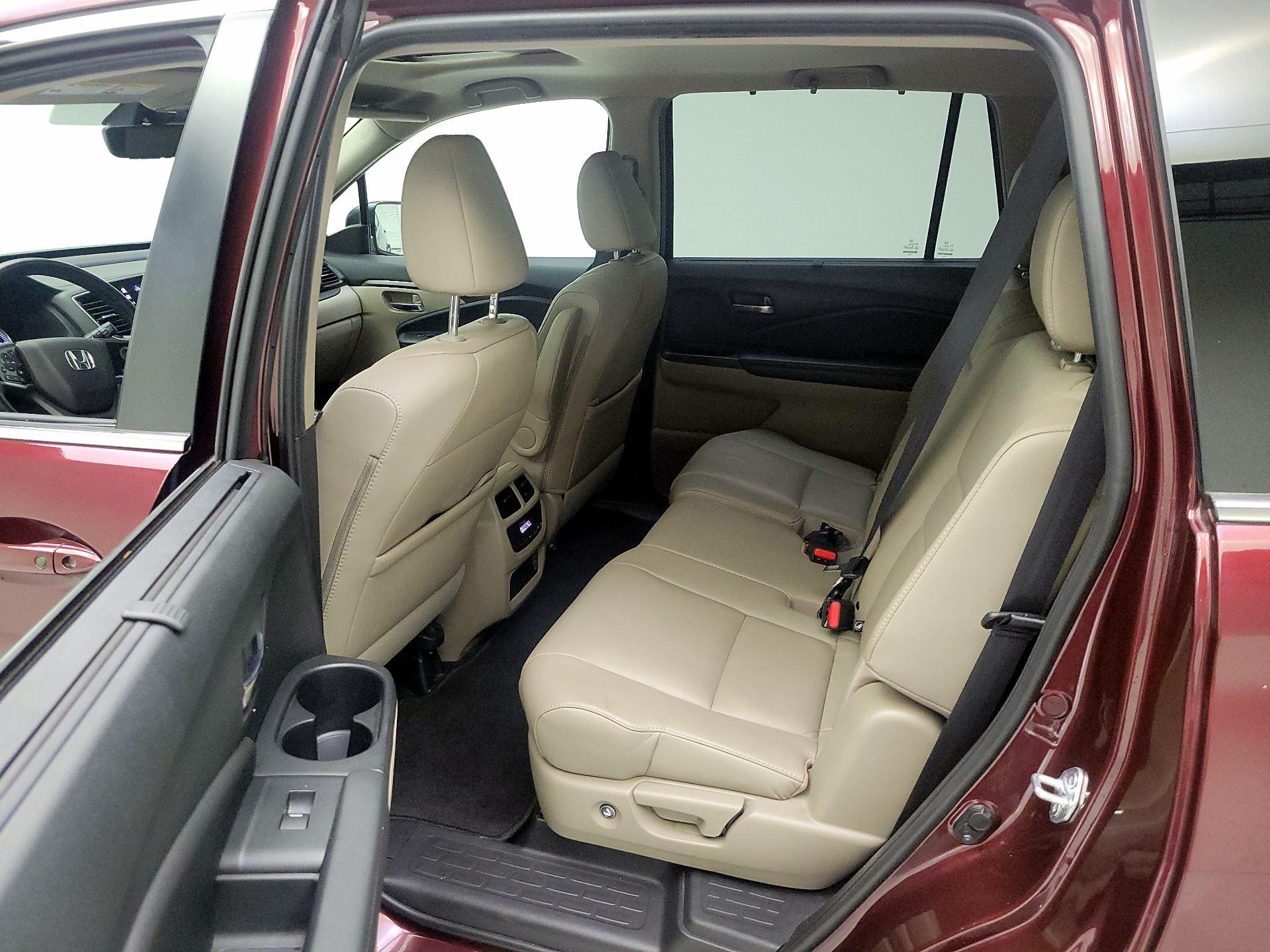 Thumbnail: 2022 Honda Pilot - 18