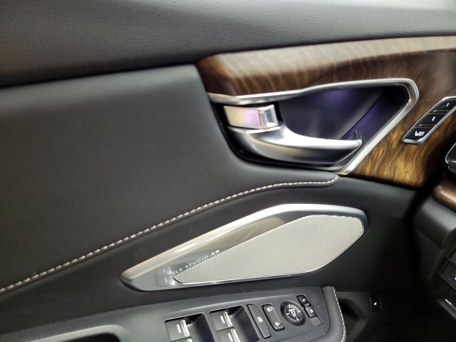 2019 Acura RDX Advance Package - Photo 11
