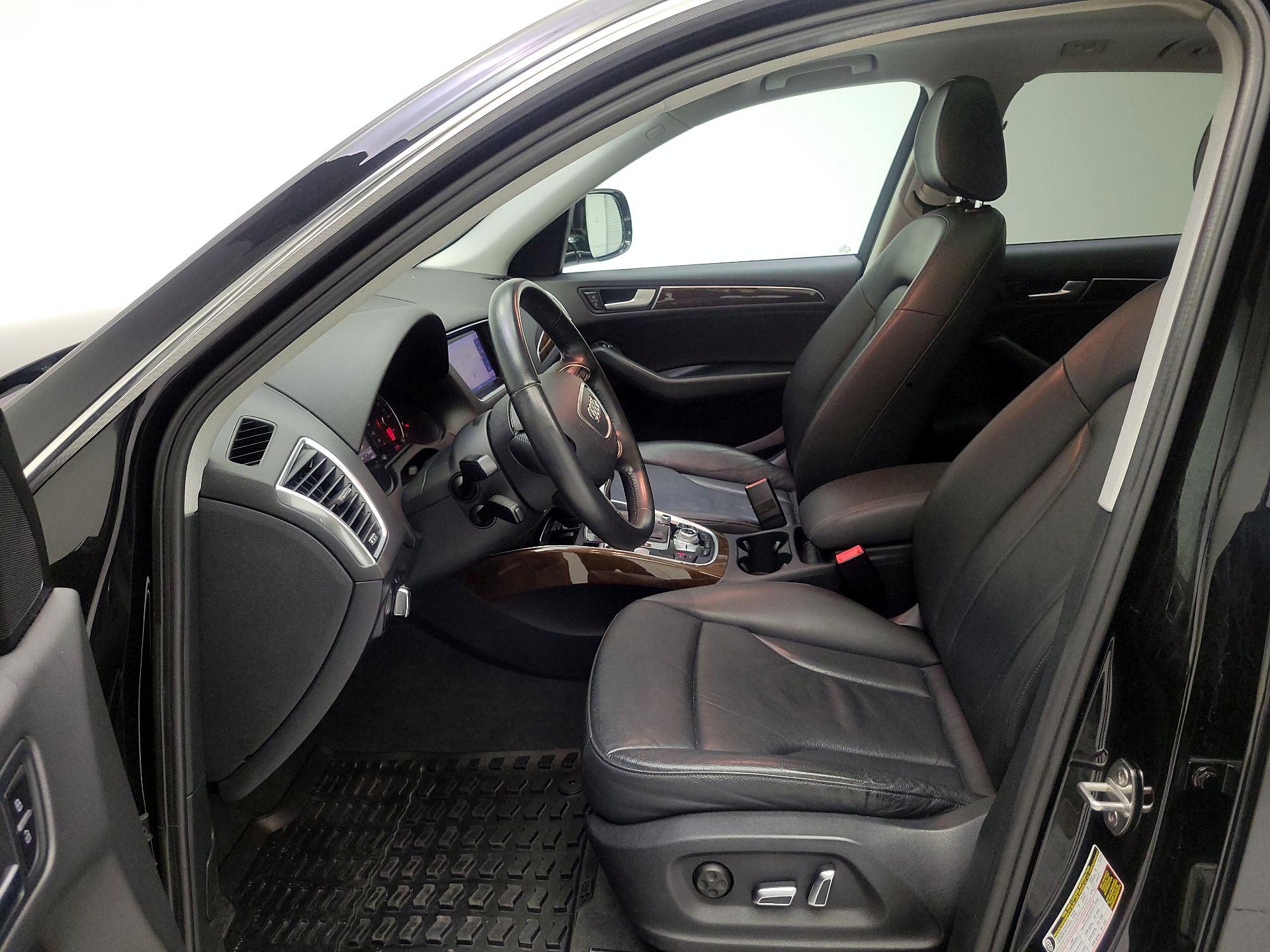 Thumbnail: 2015 Audi Q5 - 9