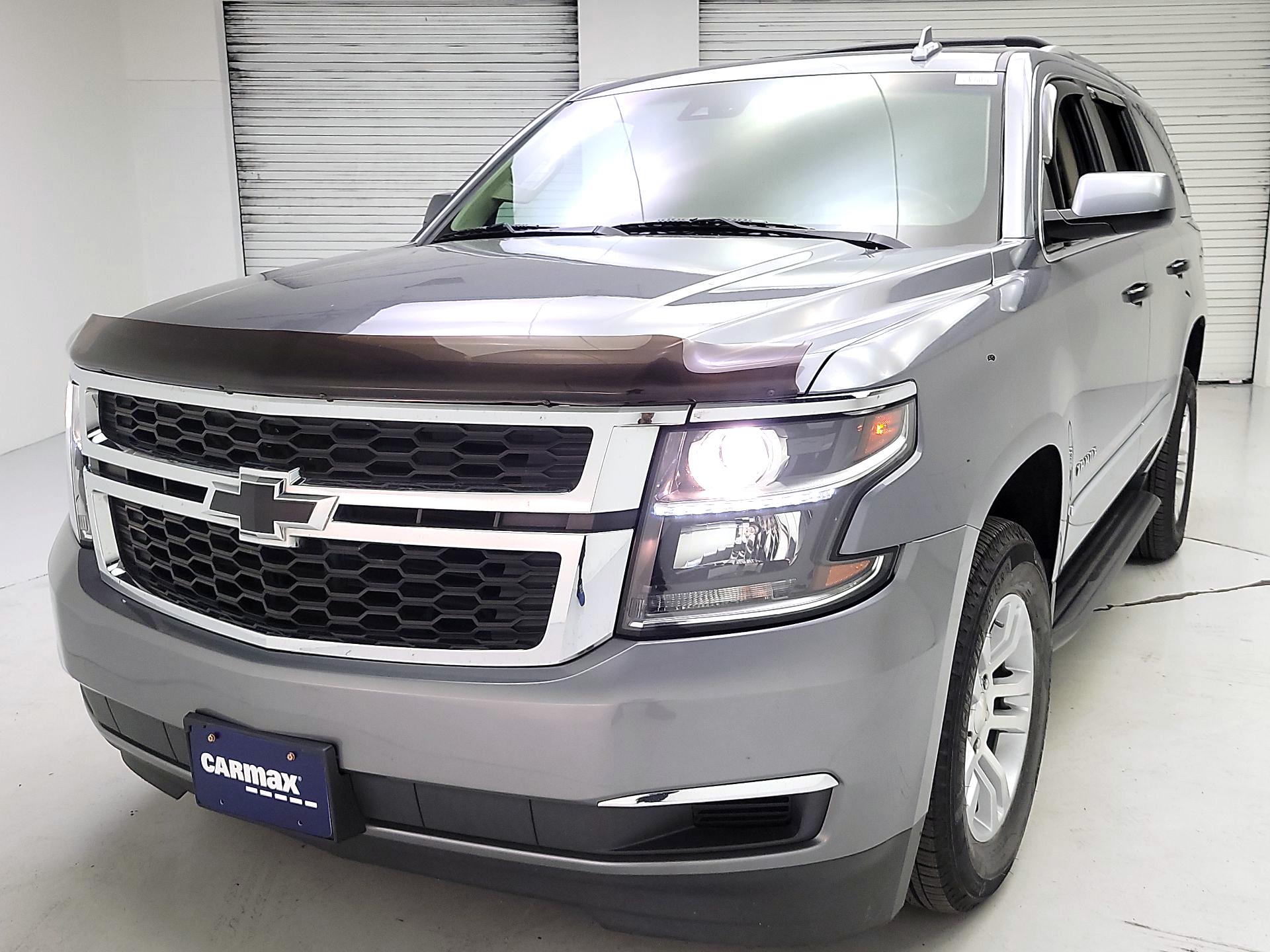 Thumbnail: 2019 Chevrolet Tahoe - 3