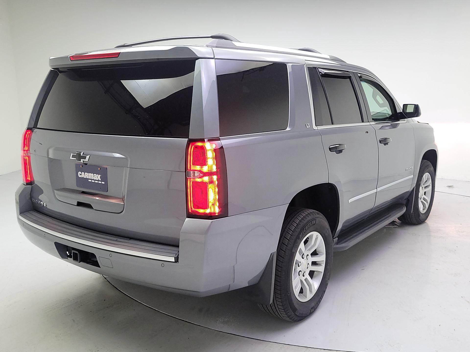 Thumbnail: 2019 Chevrolet Tahoe - 5