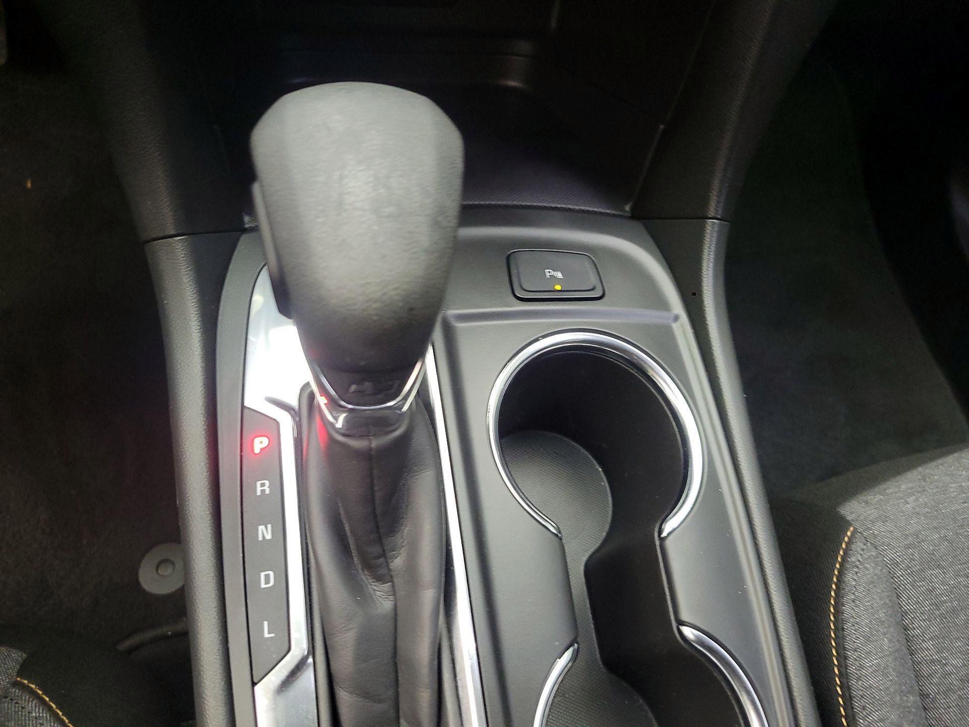 Thumbnail: 2023 Chevrolet Equinox - 15