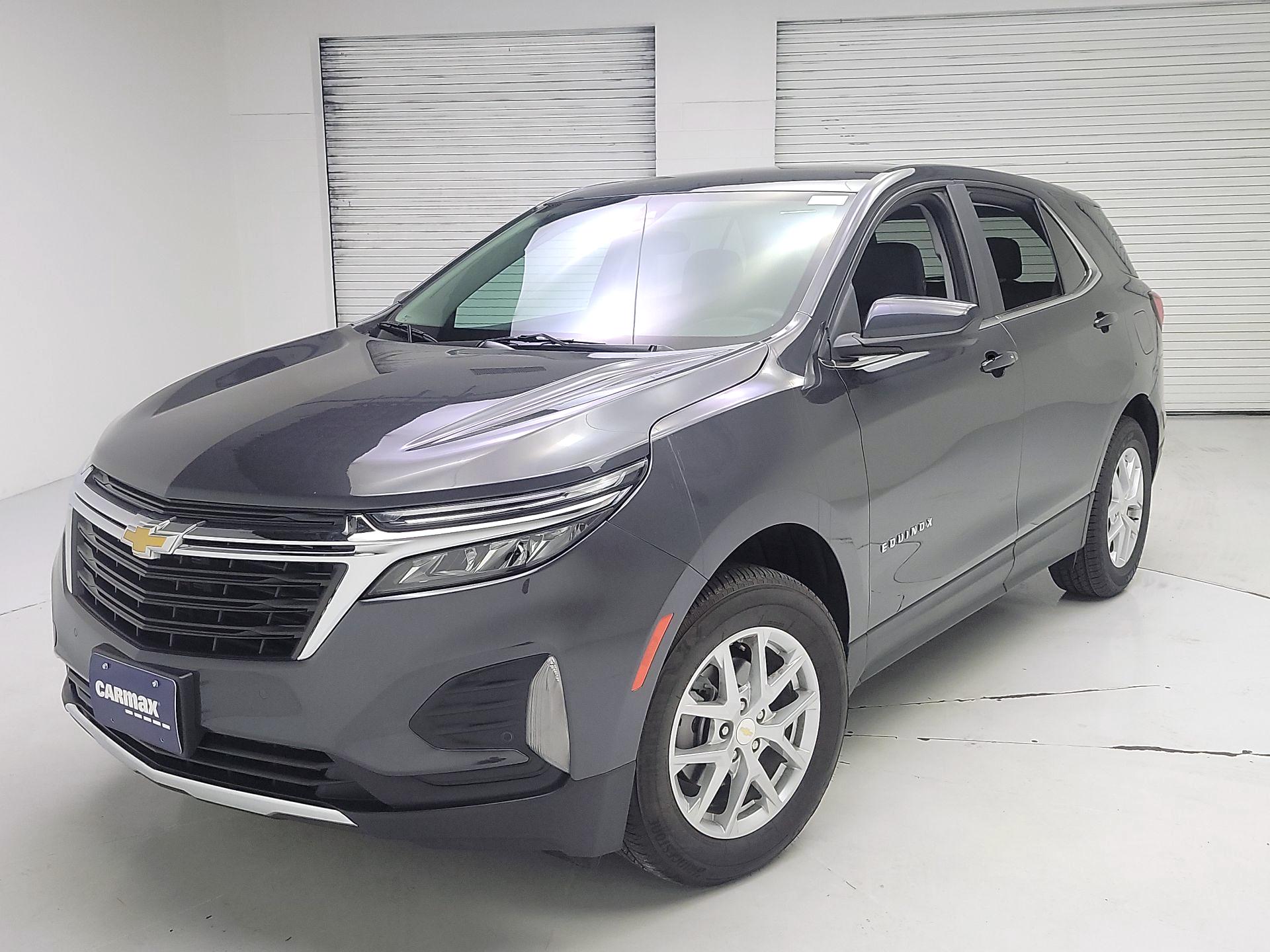 Thumbnail: 2023 Chevrolet Equinox - 3