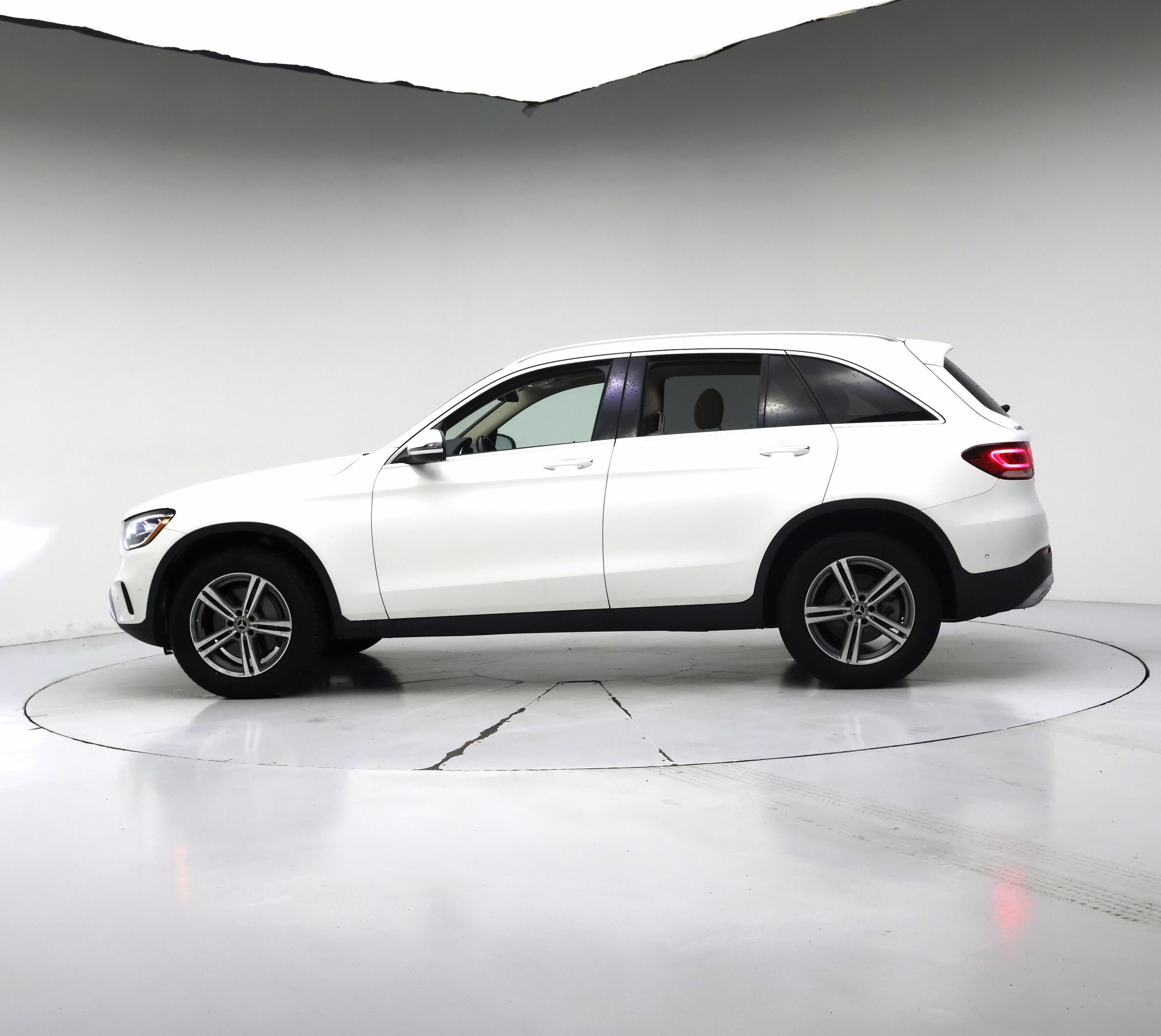 Thumbnail: 2021 Mercedes-Benz GLC - 3