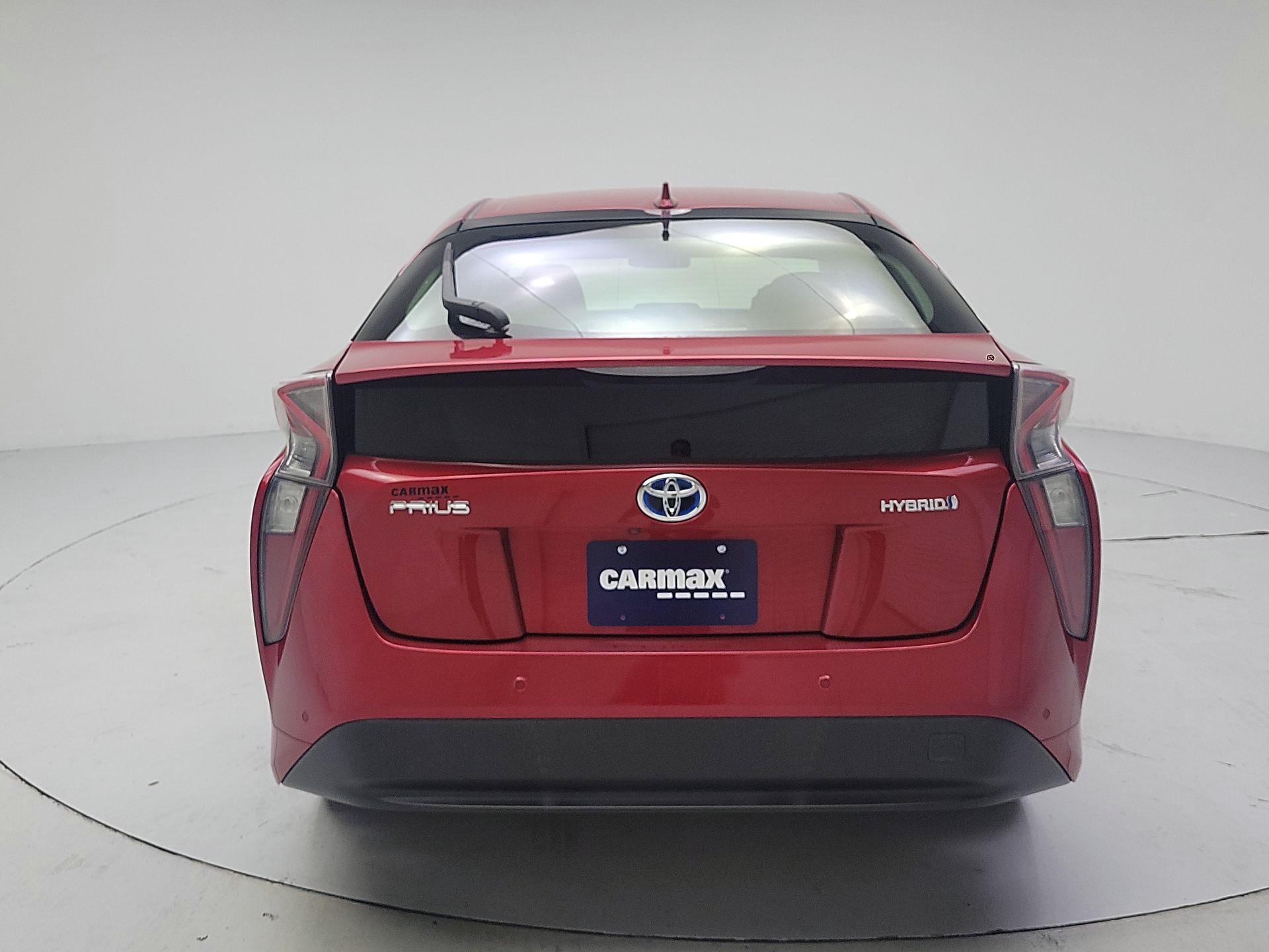 Thumbnail: 2017 Toyota Prius - 6