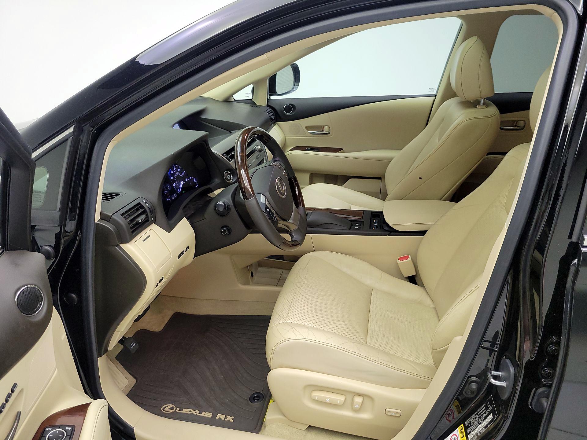 Thumbnail: 2015 Lexus RX - 9