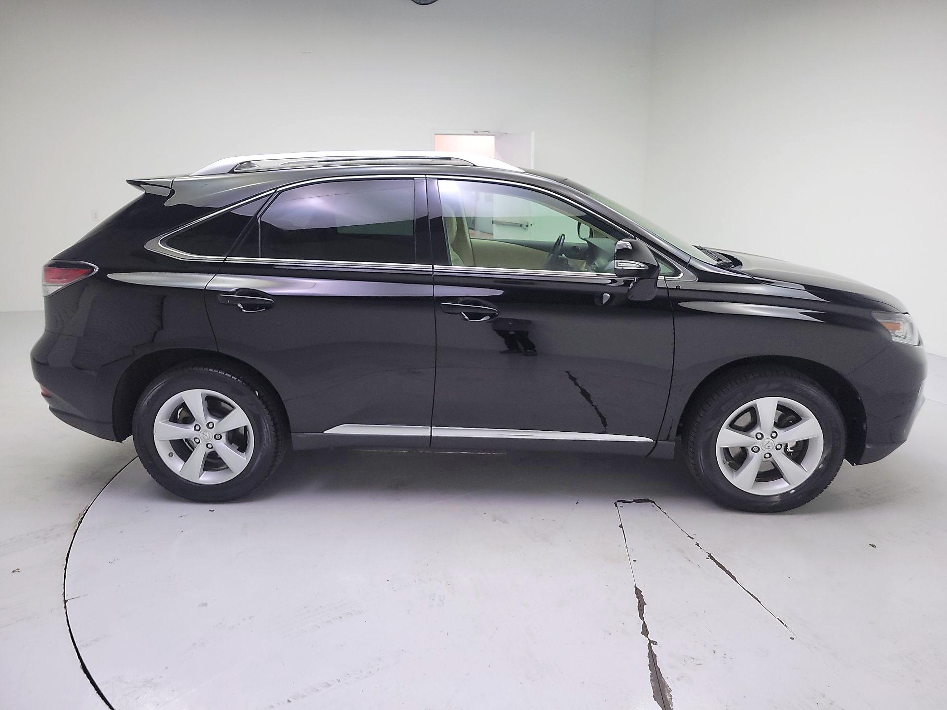 Thumbnail: 2015 Lexus RX - 4