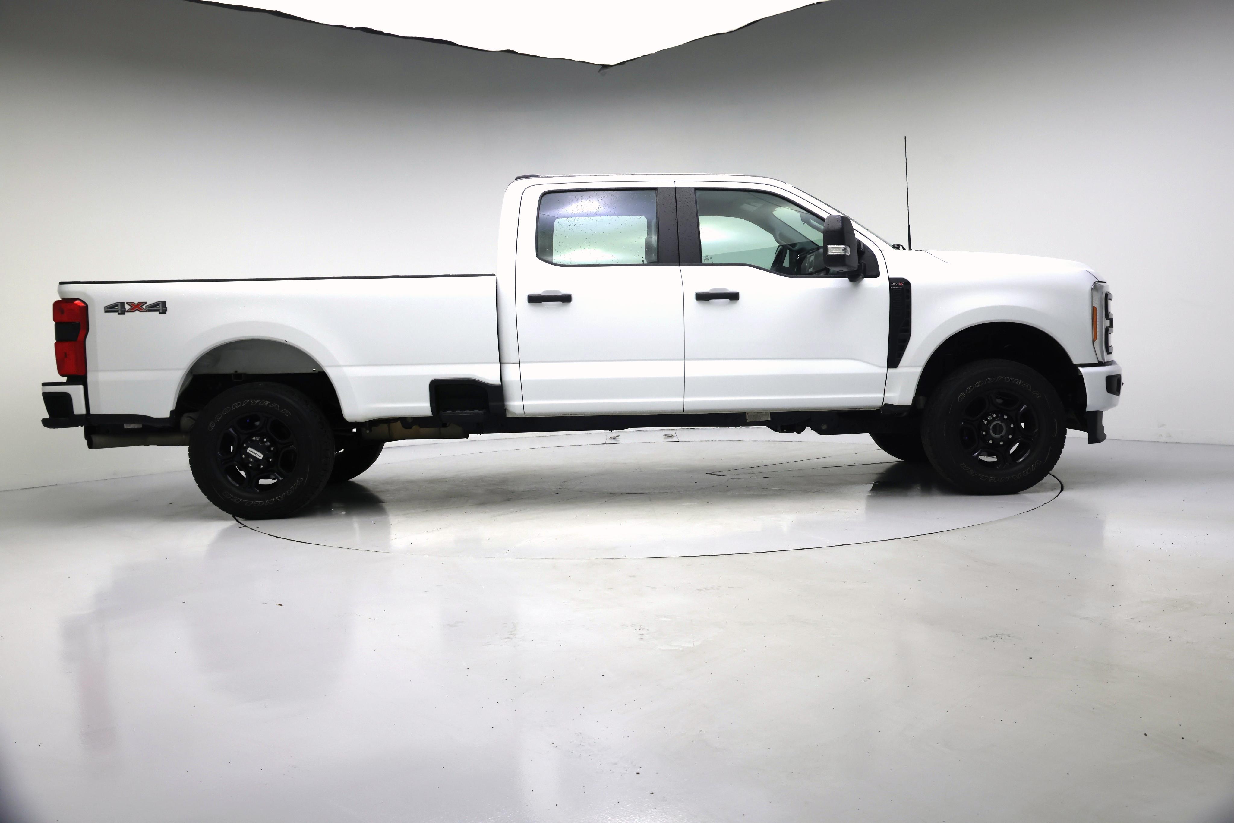 Thumbnail: 2023 Ford F-350 - 7