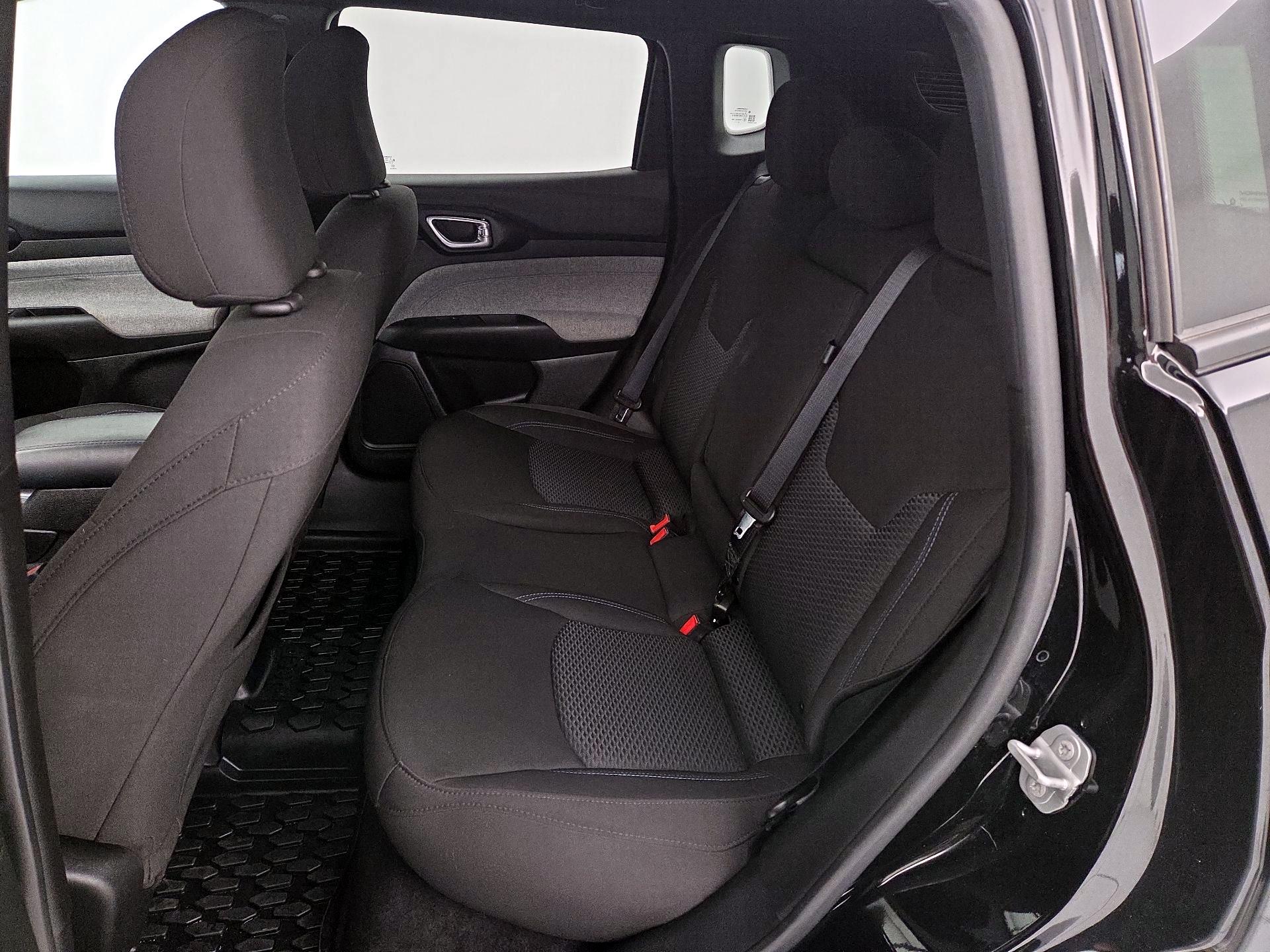 Thumbnail: 2023 Jeep Compass - 19