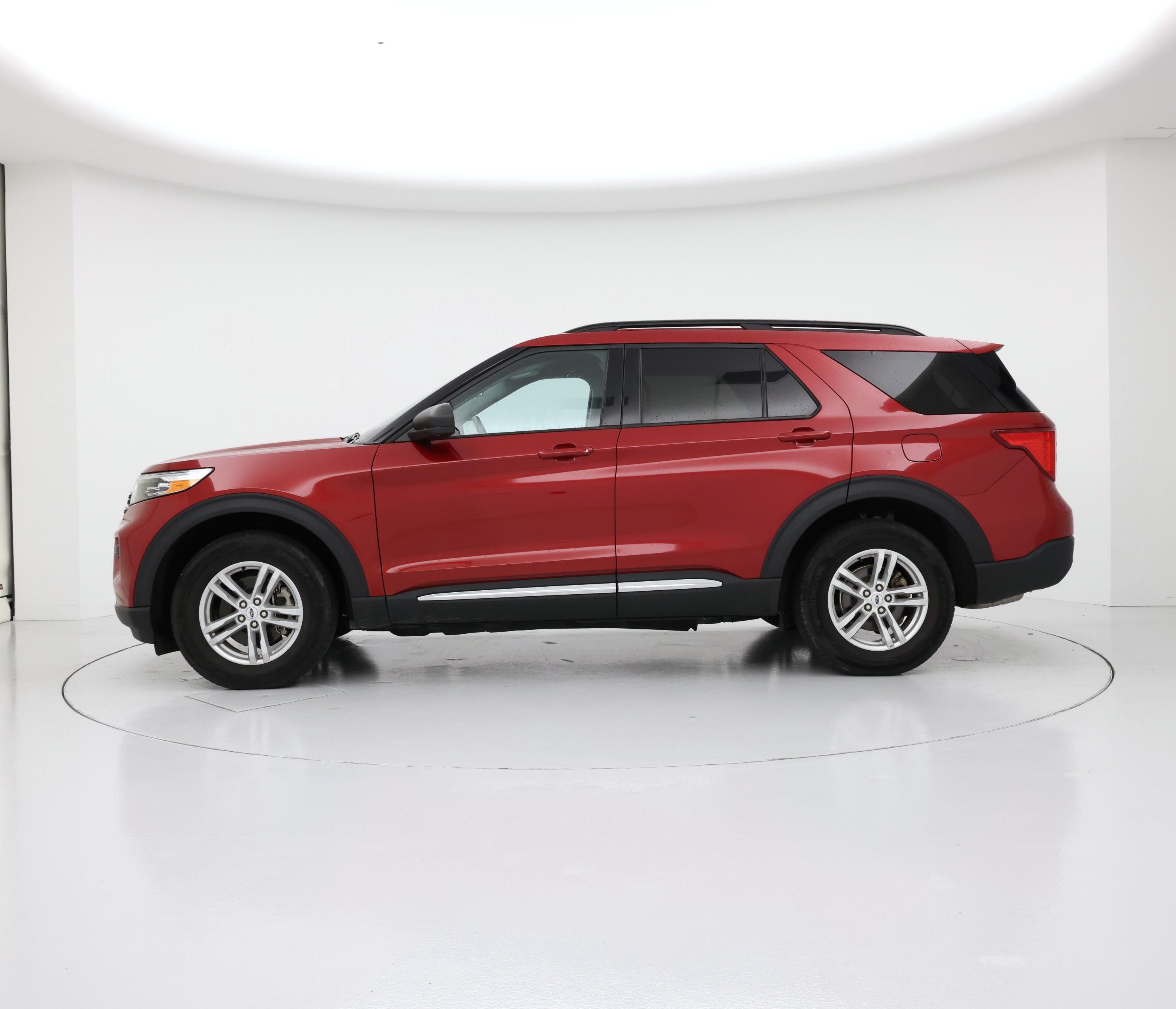 Thumbnail: 2023 Ford Explorer - 3