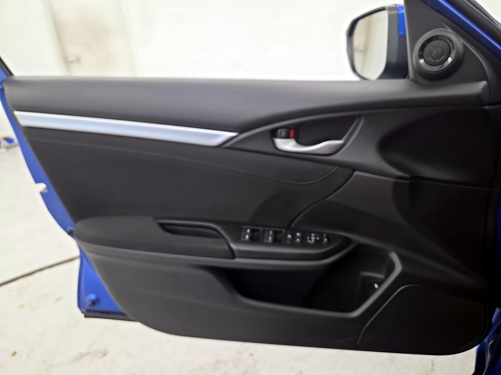 Thumbnail: 2020 Honda Civic - 12