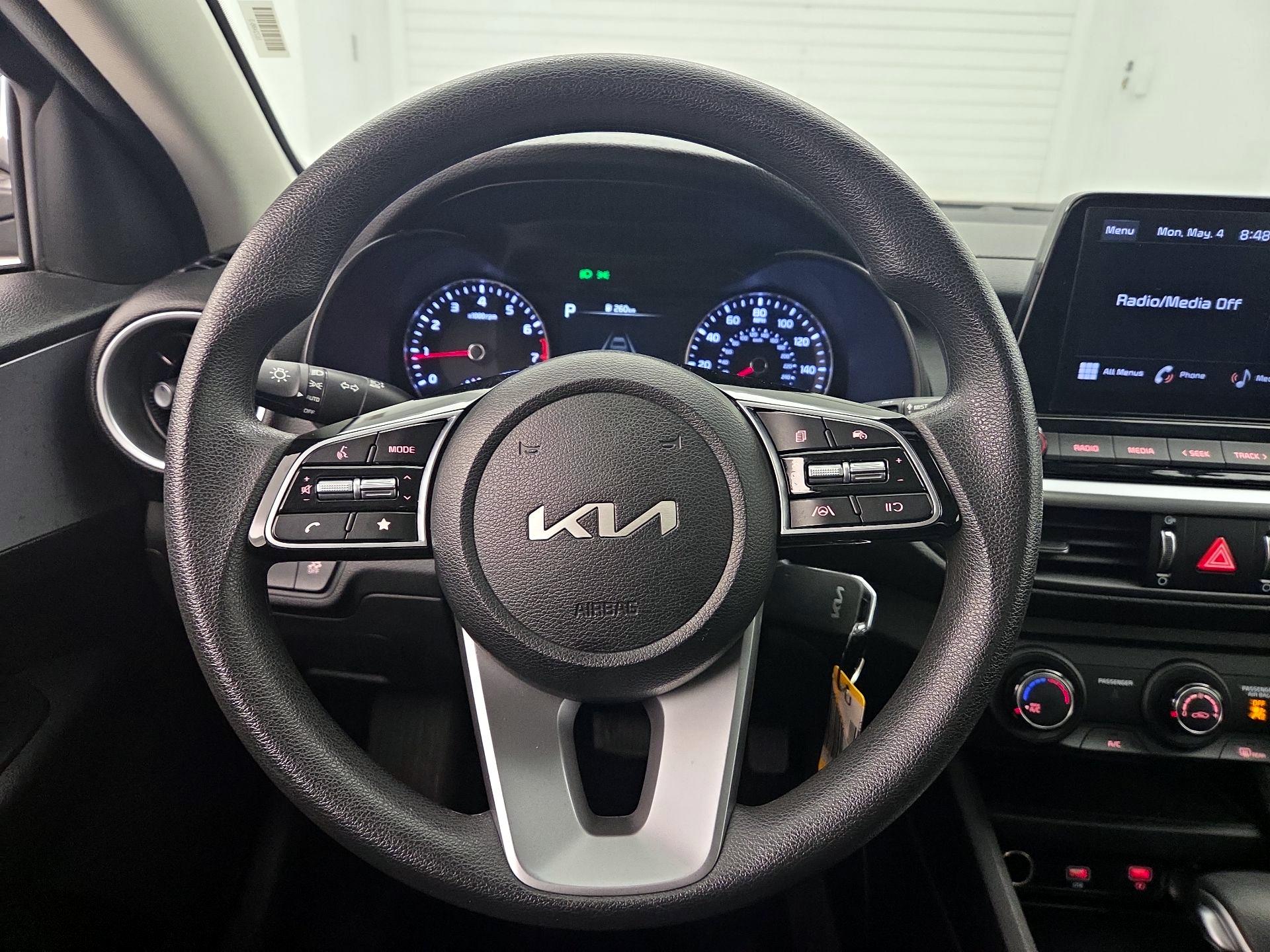 Thumbnail: 2024 Kia Forte - 10