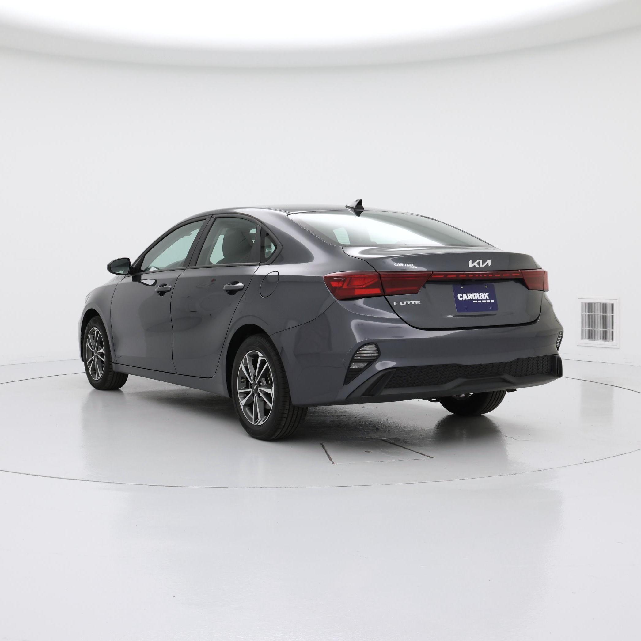 Thumbnail: 2024 Kia Forte - 2