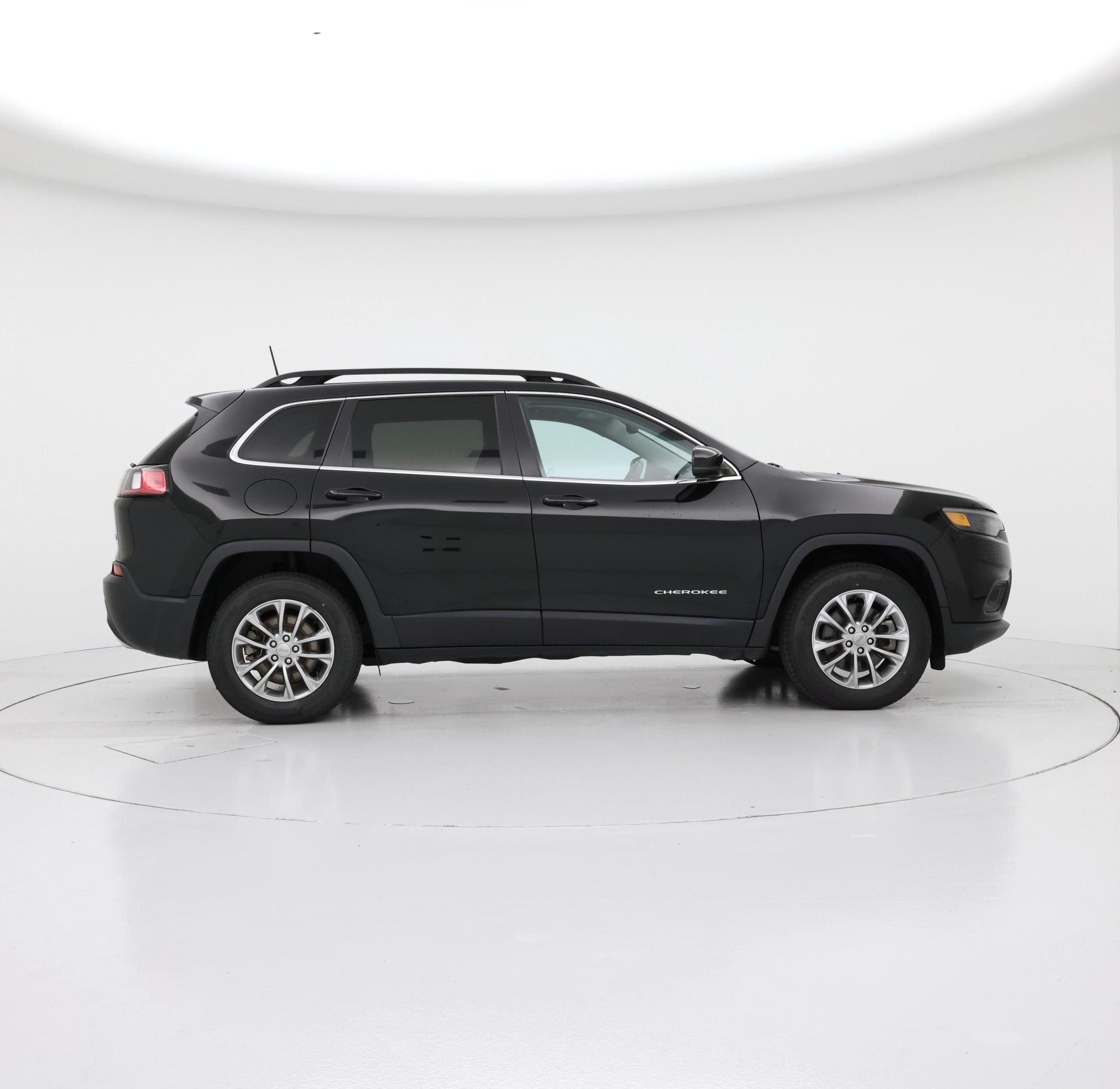 Thumbnail: 2022 Jeep Cherokee - 7