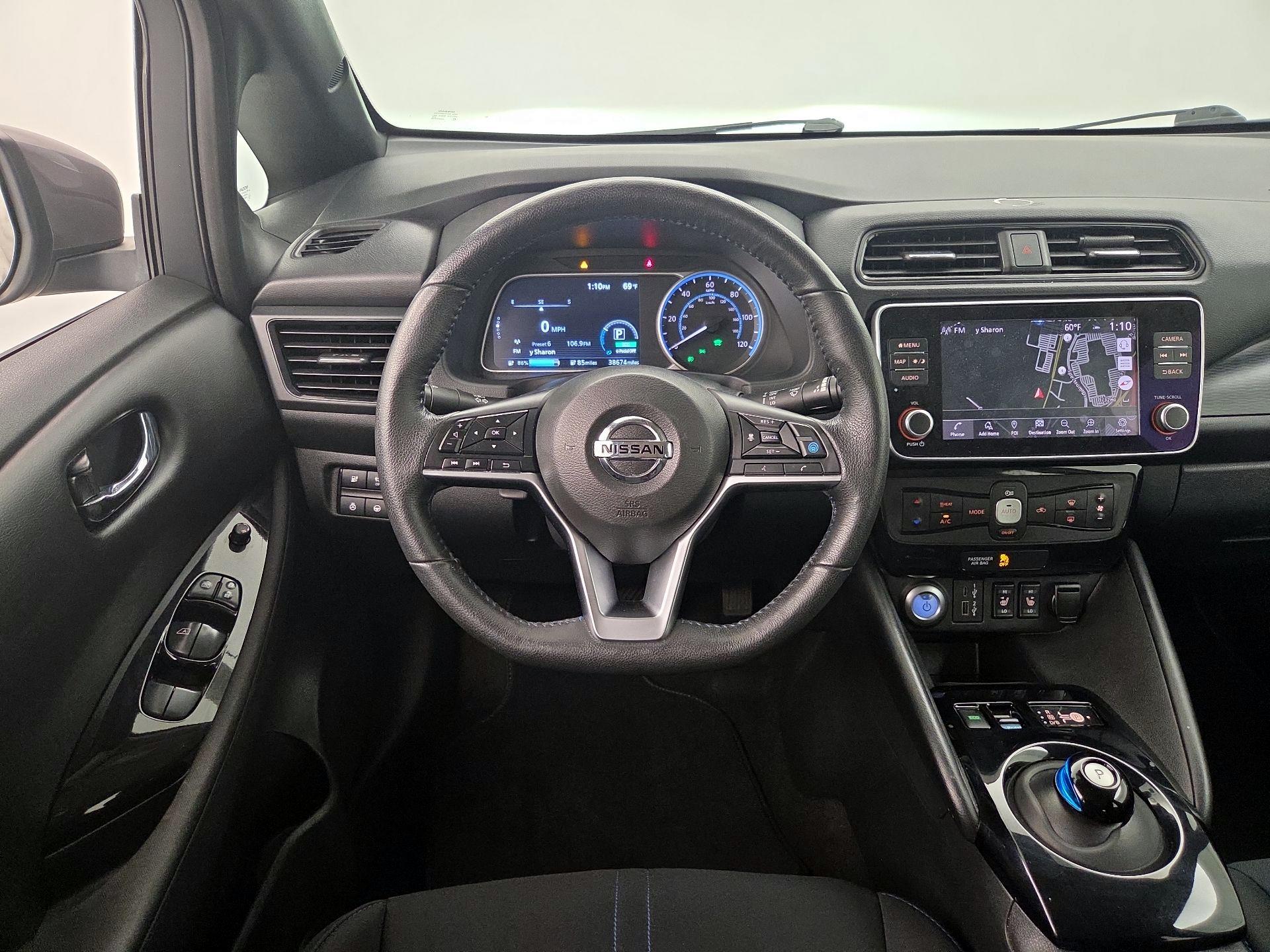 Thumbnail: 2022 Nissan Leaf - 10