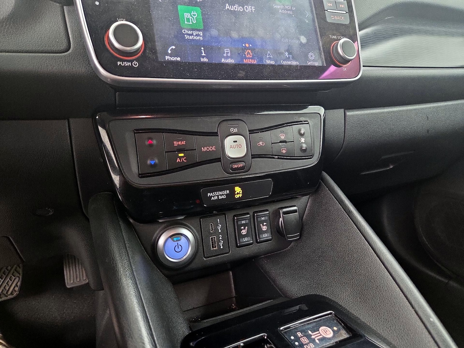 2022 Nissan LEAF SV - Photo 18