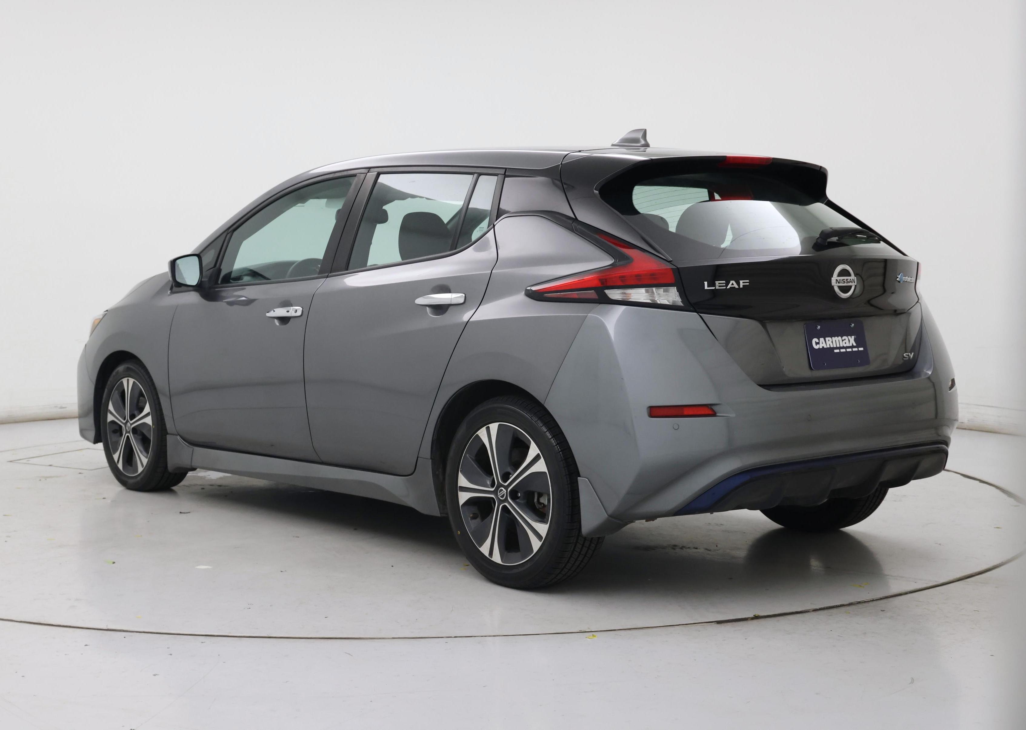 Thumbnail: 2022 Nissan Leaf - 2