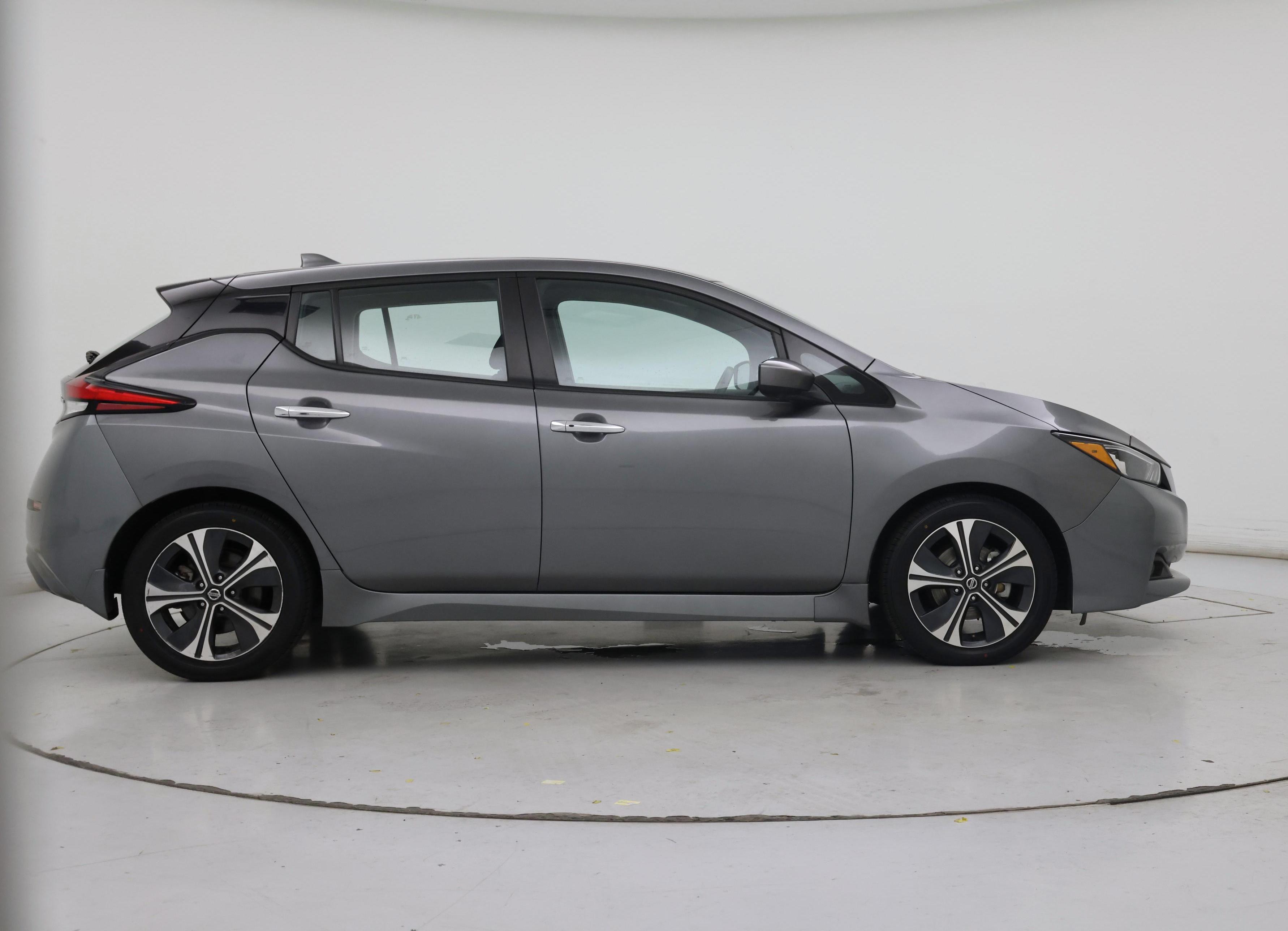 Thumbnail: 2022 Nissan Leaf - 7