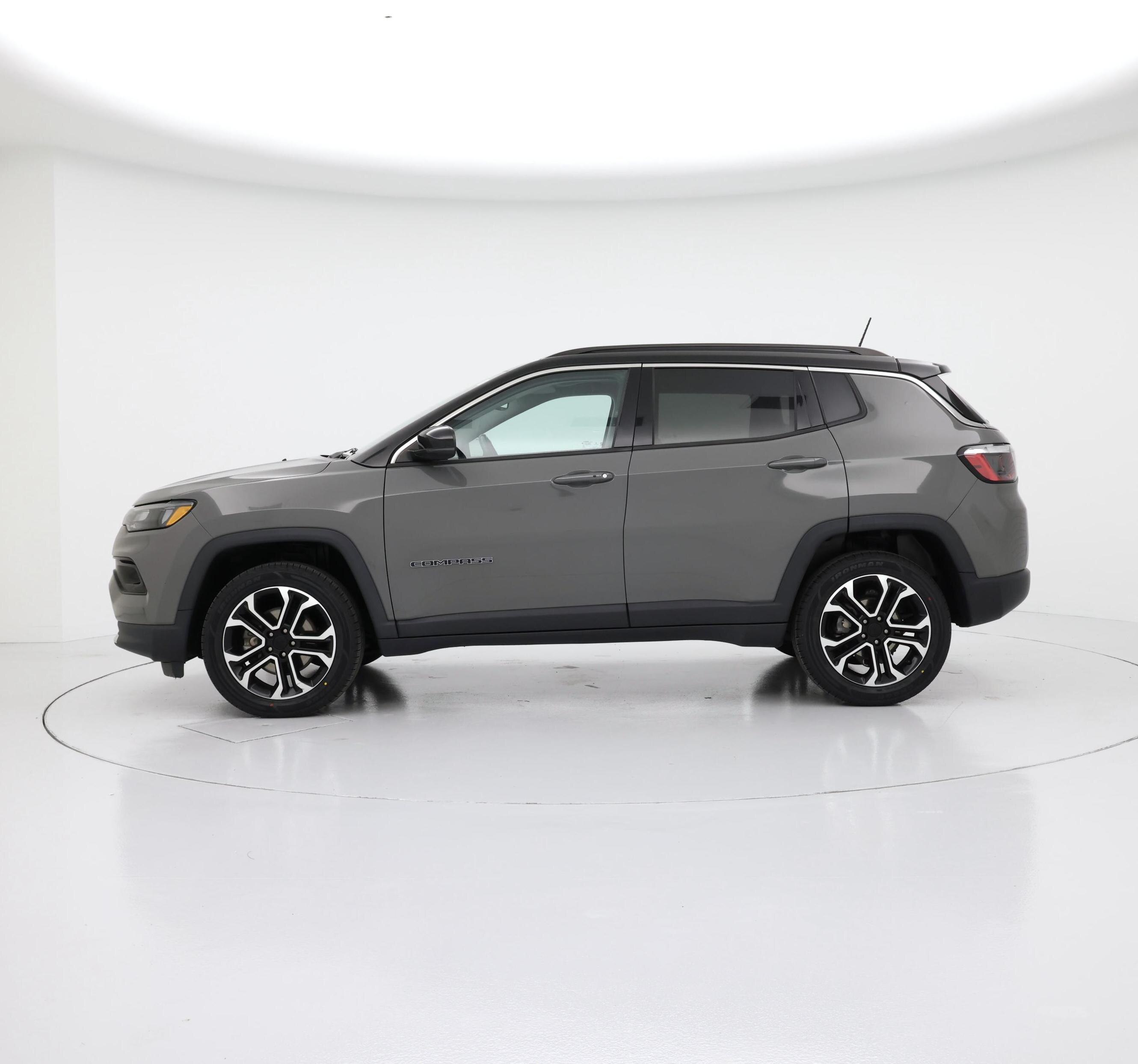 Thumbnail: 2022 Jeep Compass - 3