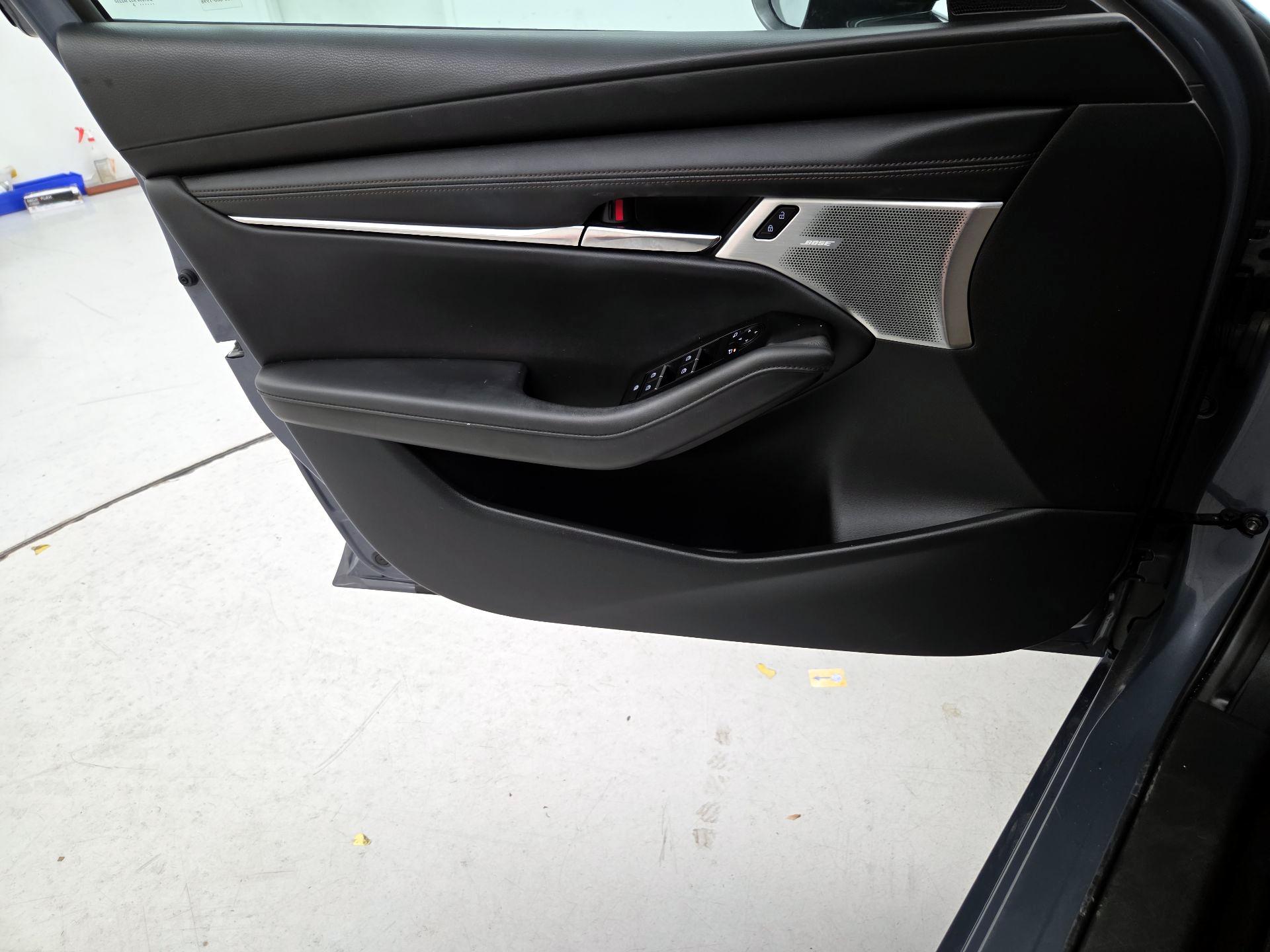 Thumbnail: 2023 Mazda Mazda3 - 12