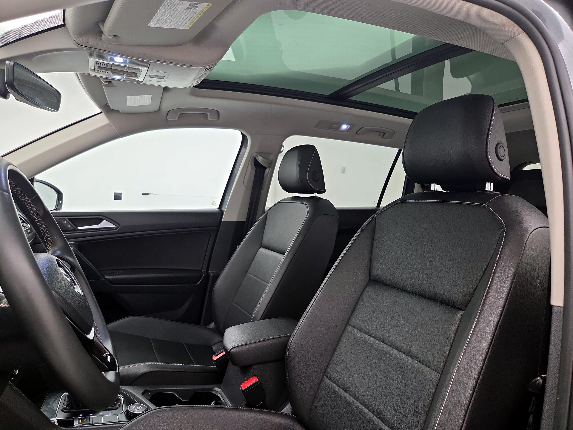Thumbnail: 2021 Volkswagen Tiguan - 20