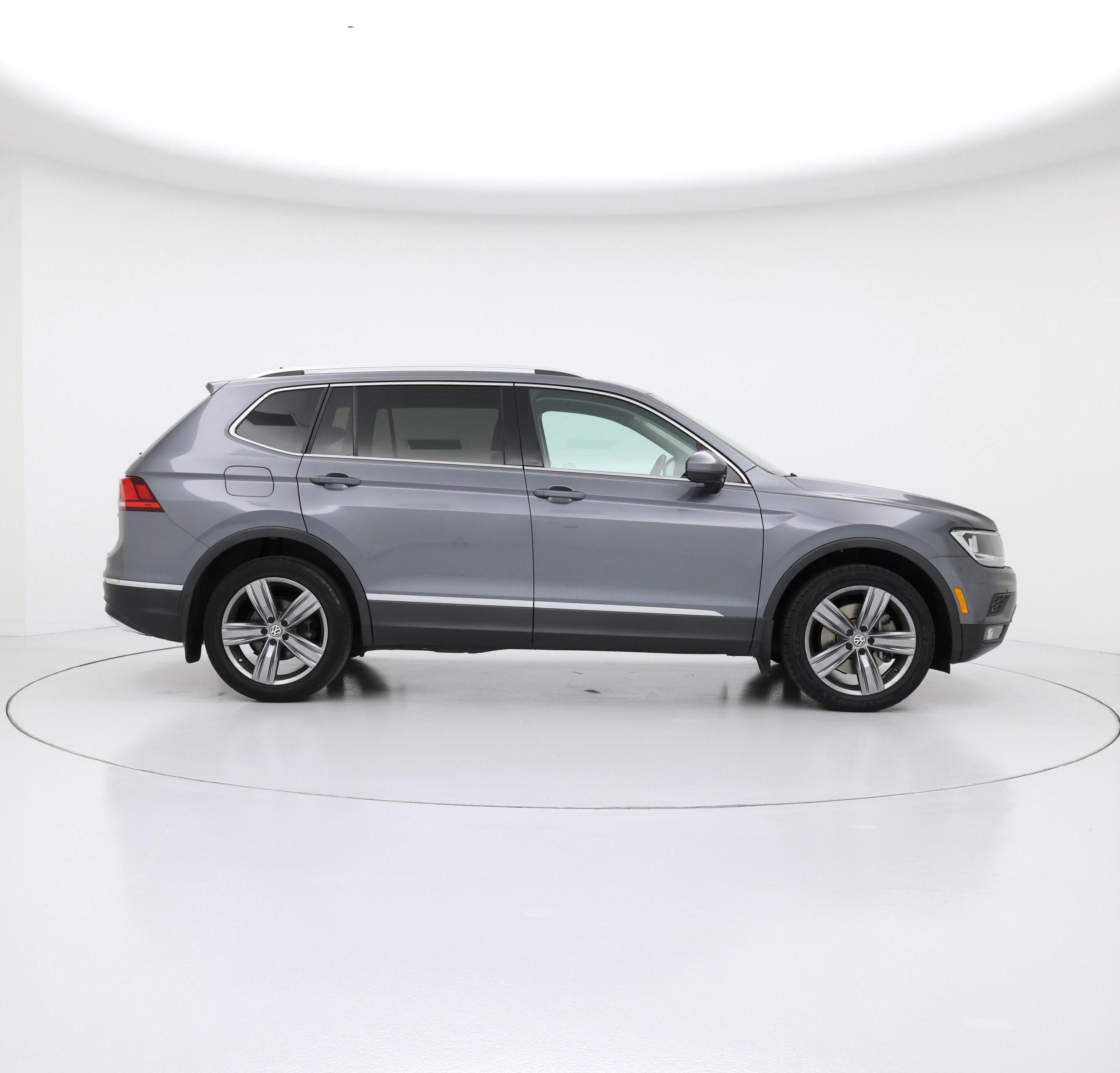 Thumbnail: 2021 Volkswagen Tiguan - 7