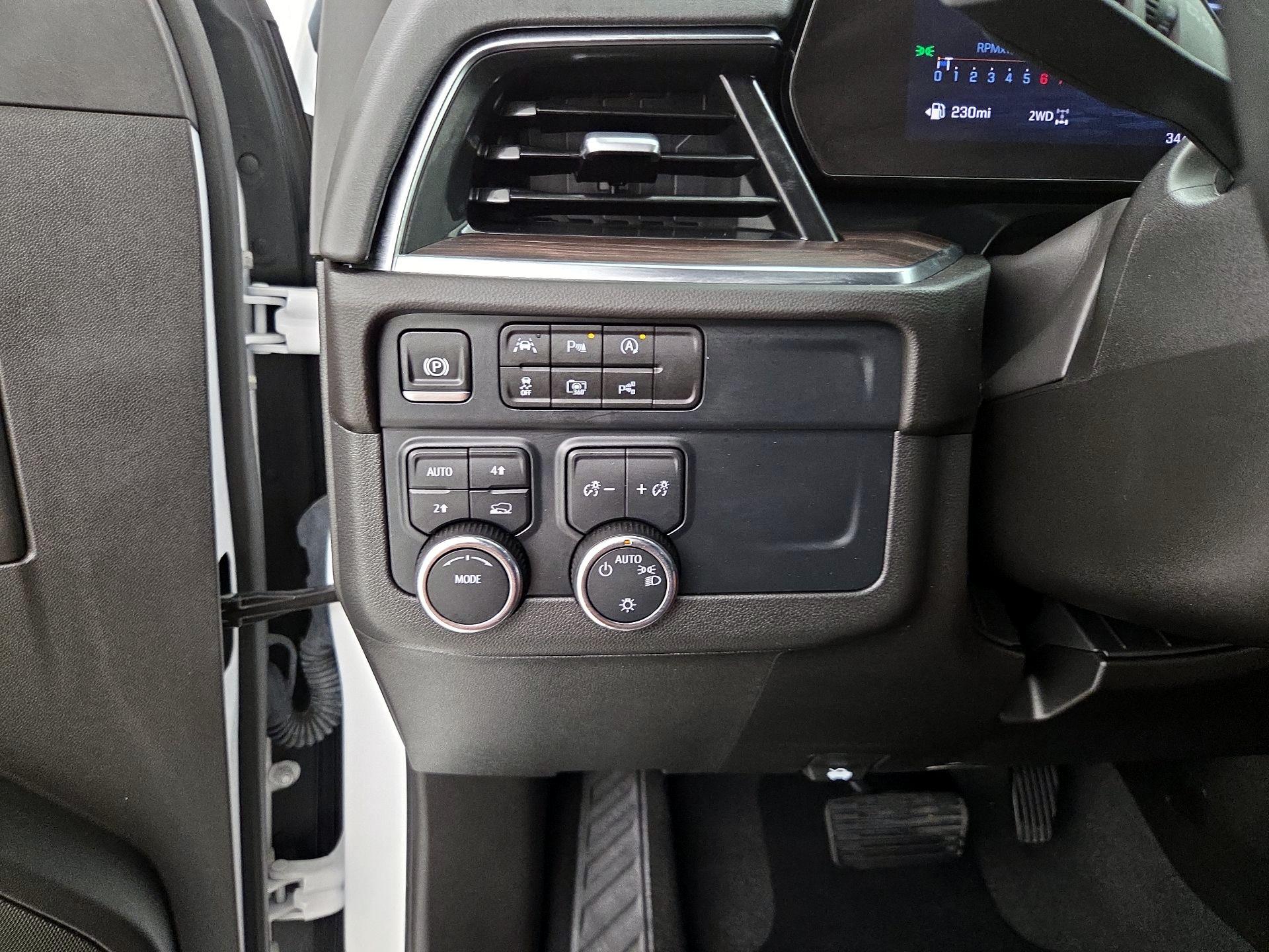 Thumbnail: 2025 Chevrolet Tahoe - 13