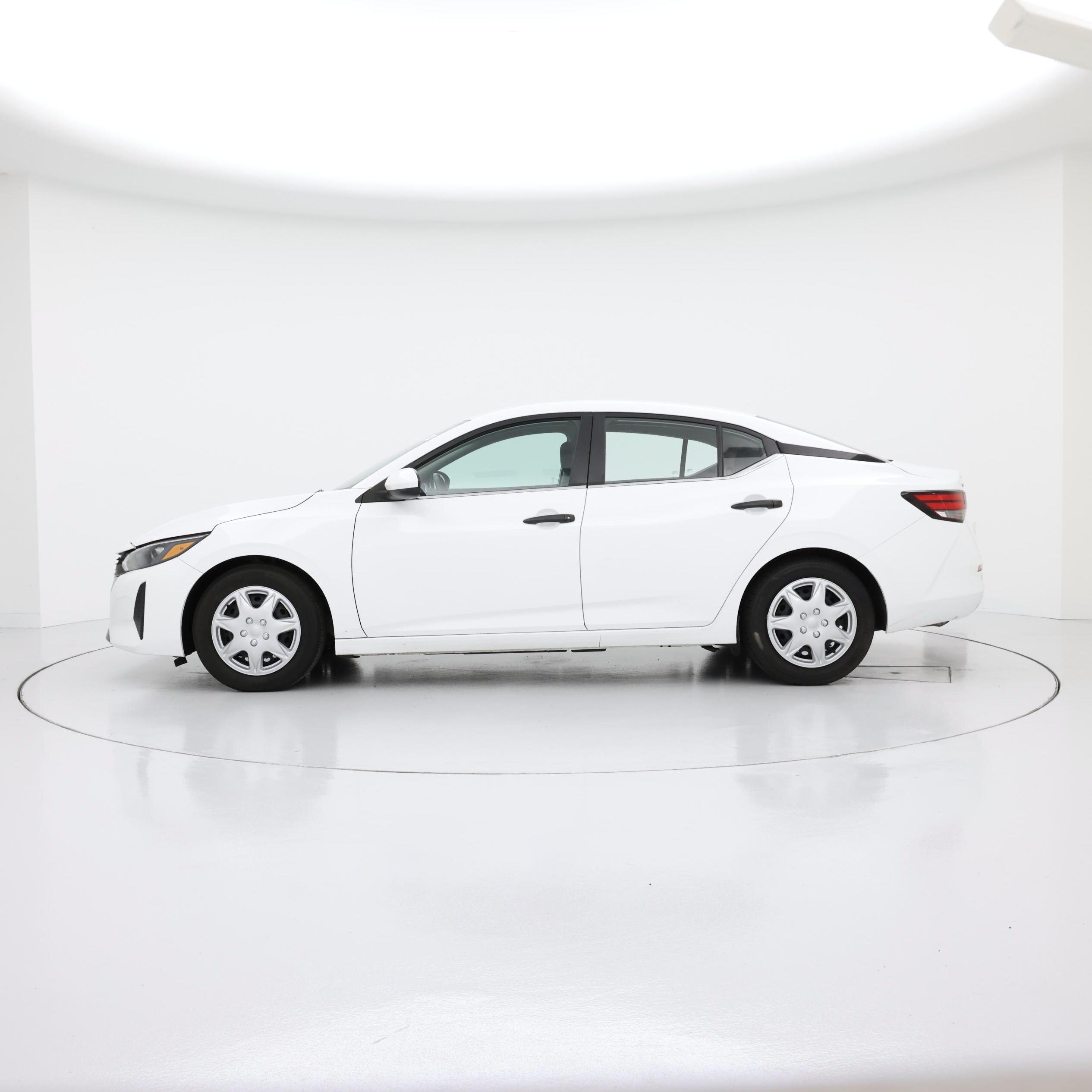 Thumbnail: 2024 Nissan Sentra - 3