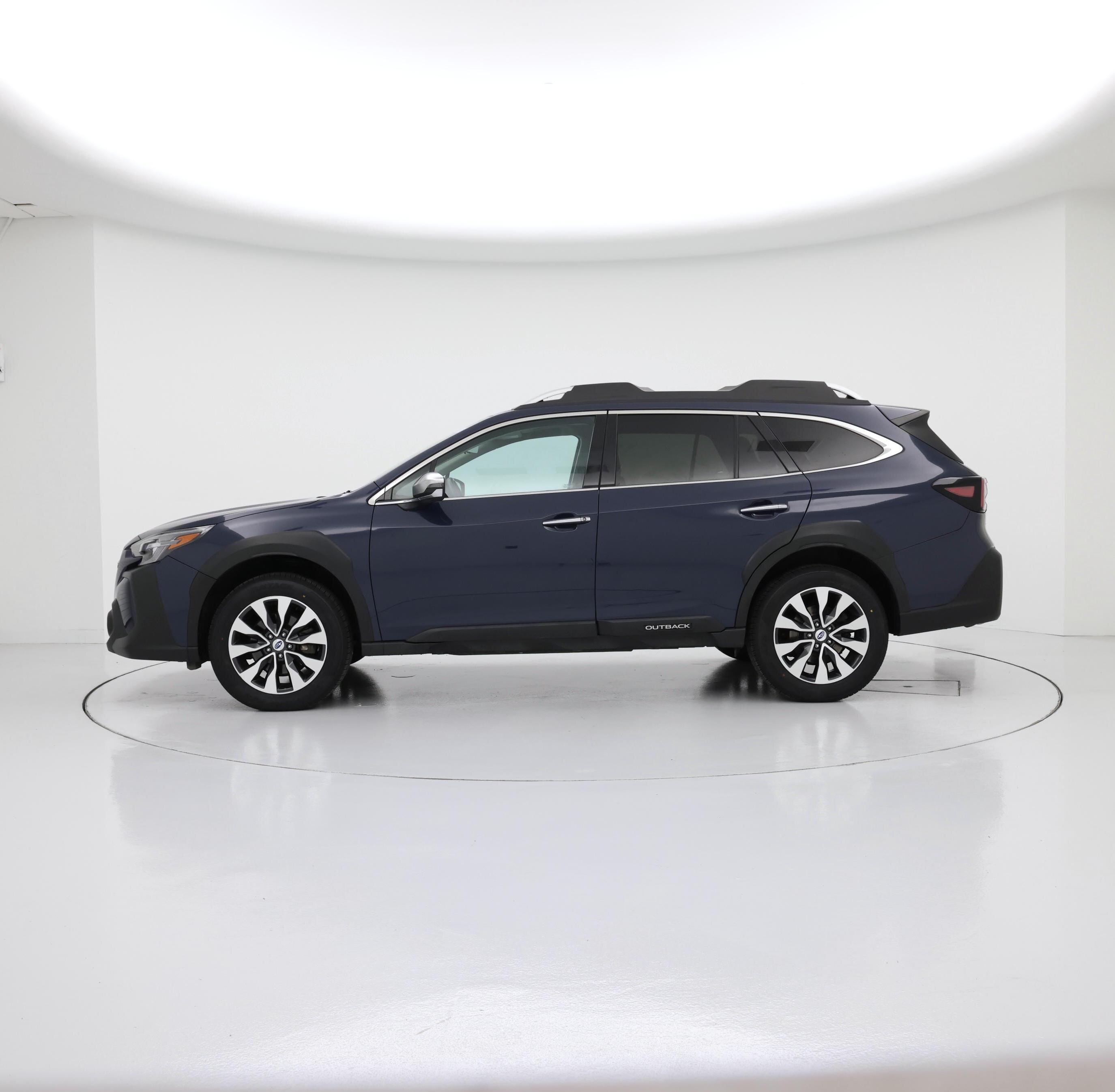 Thumbnail: 2023 Subaru Outback - 3