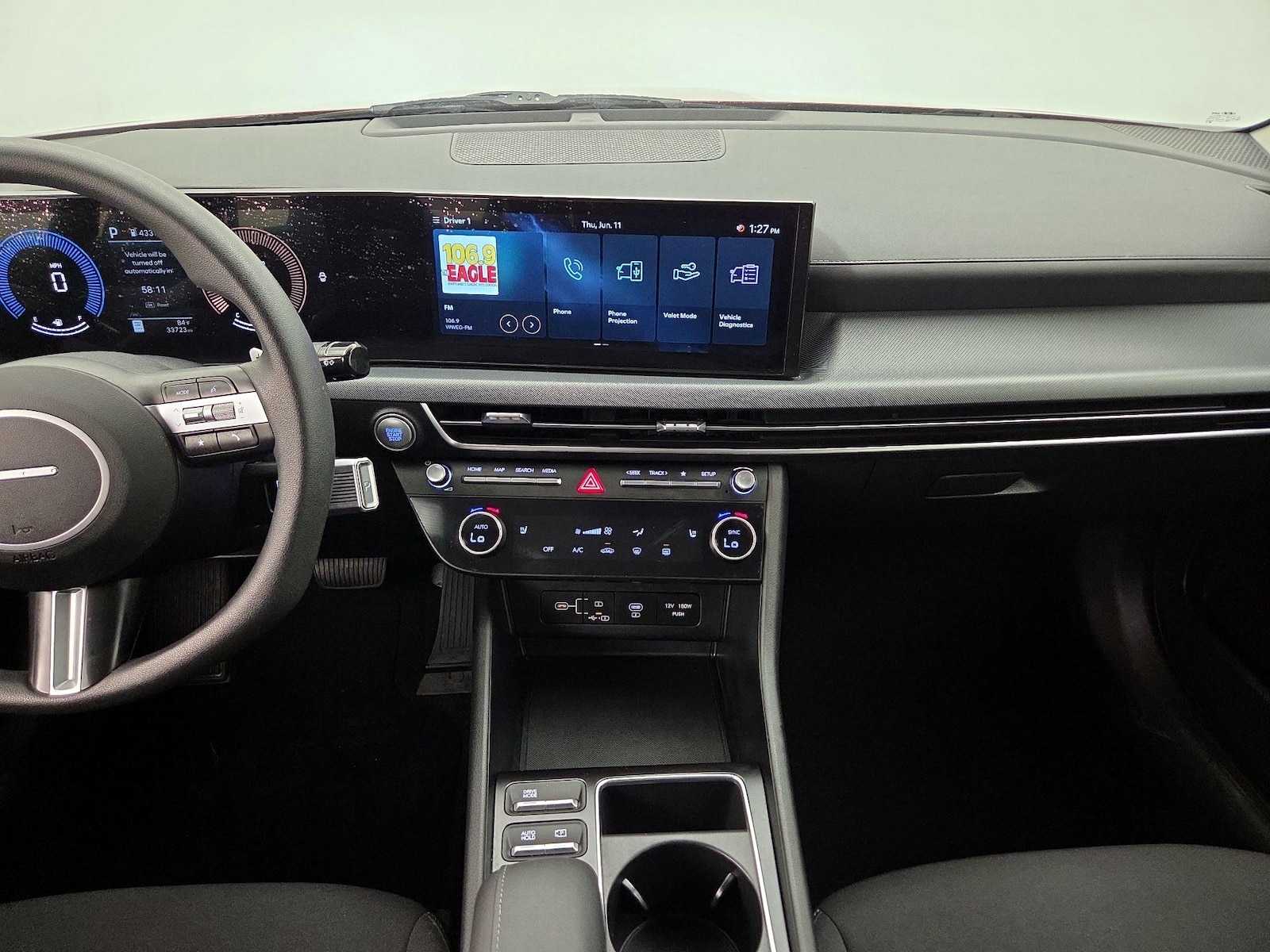 2025 Hyundai Sonata SEL - Photo 10