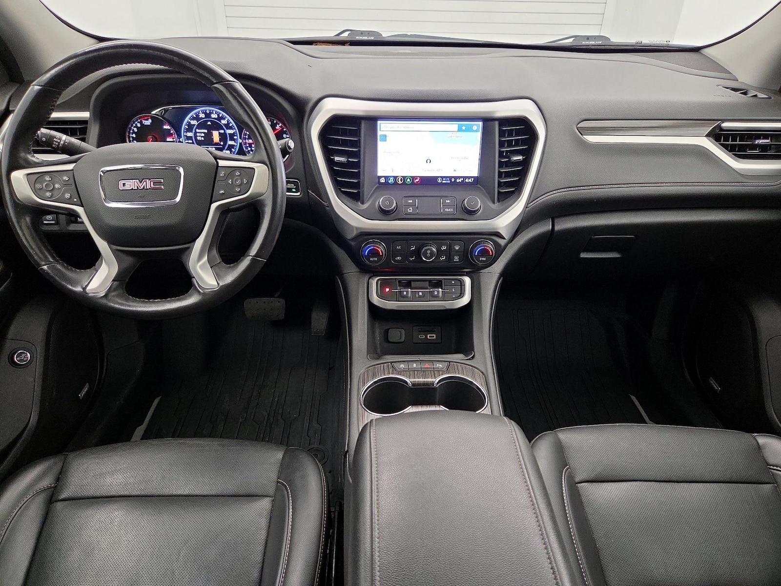 Apple CarPlay® & Android Auto™