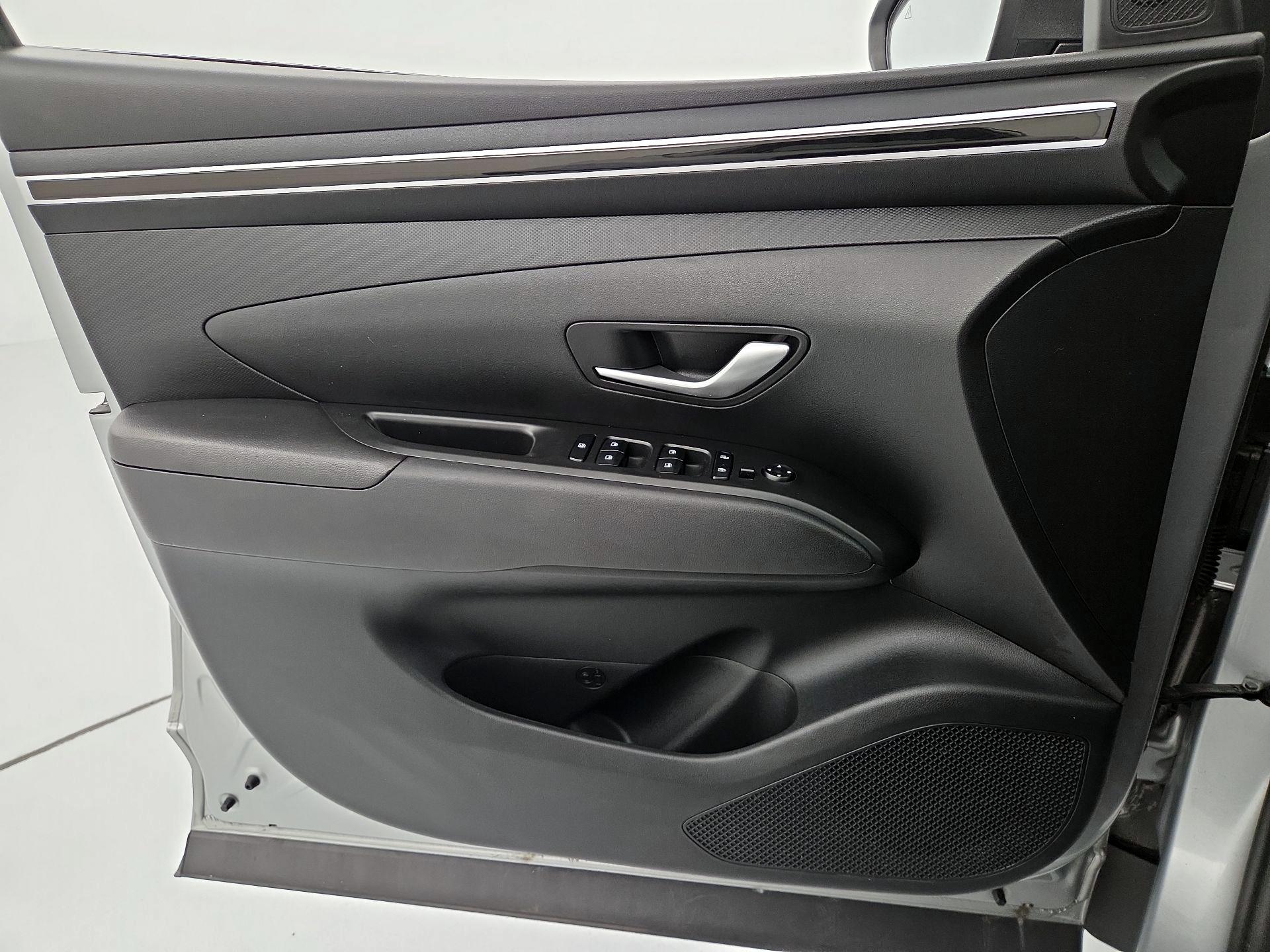 Thumbnail: 2024 Hyundai Tucson - 12