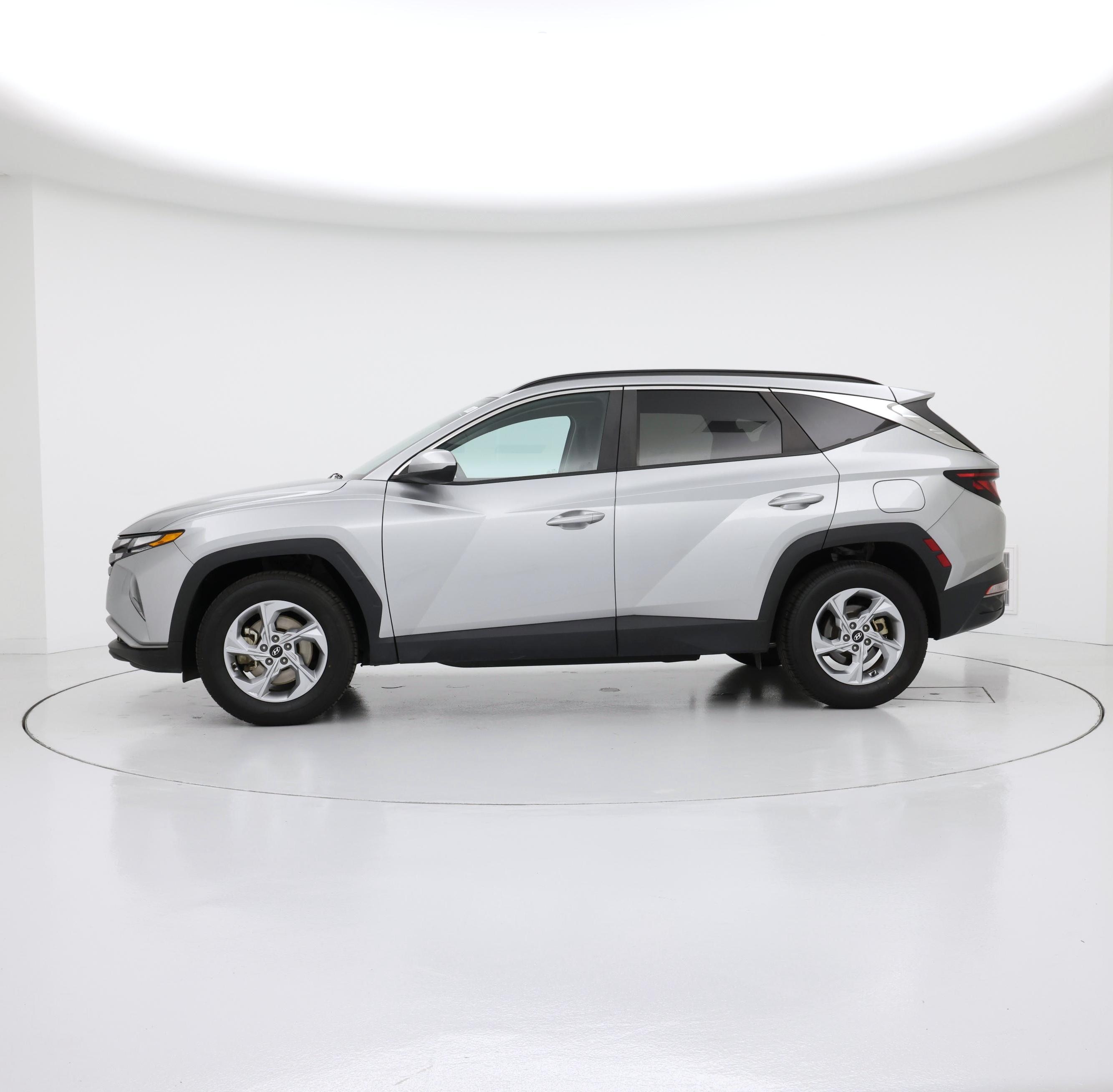 Thumbnail: 2024 Hyundai Tucson - 3