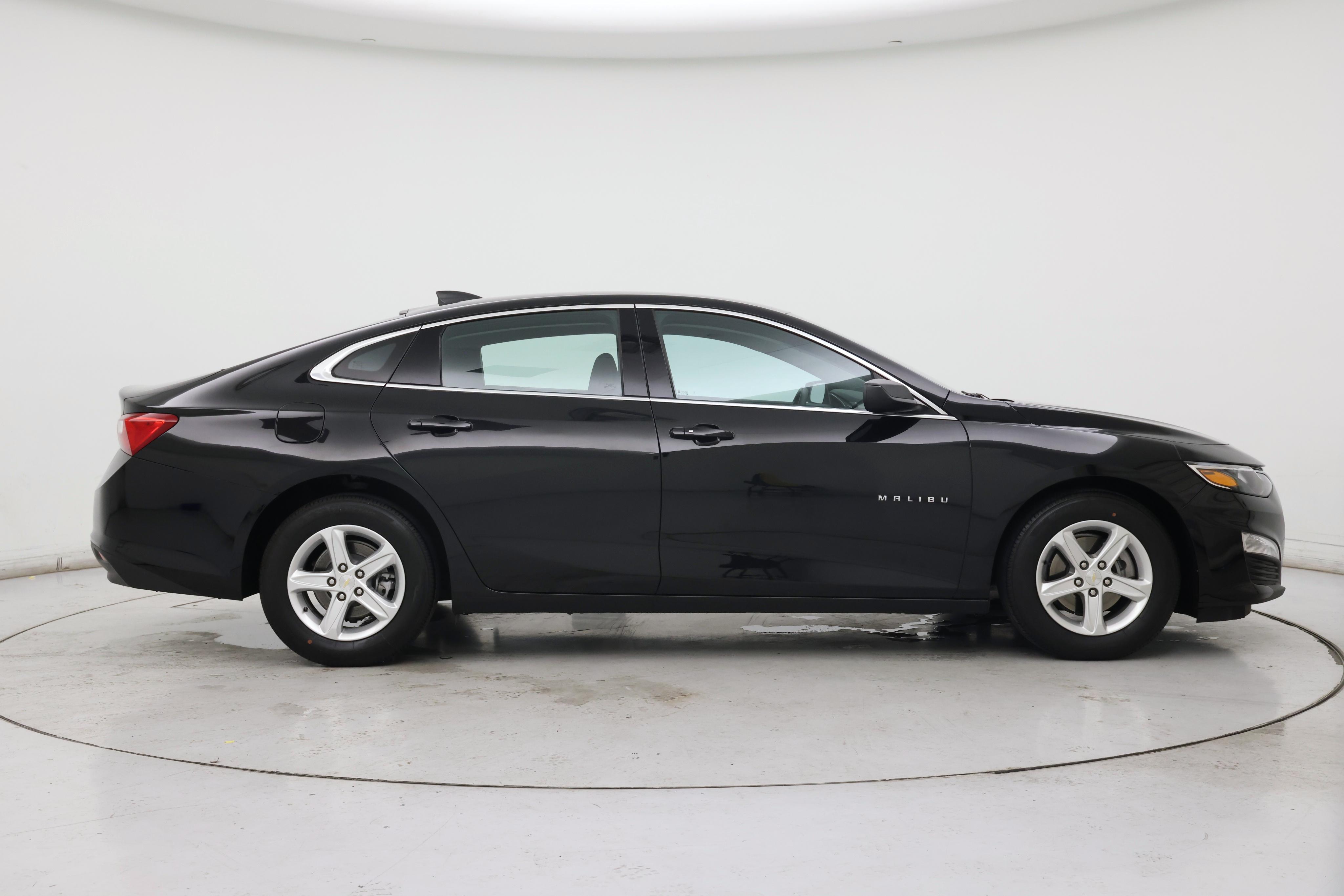 Thumbnail: 2023 Chevrolet Malibu - 7
