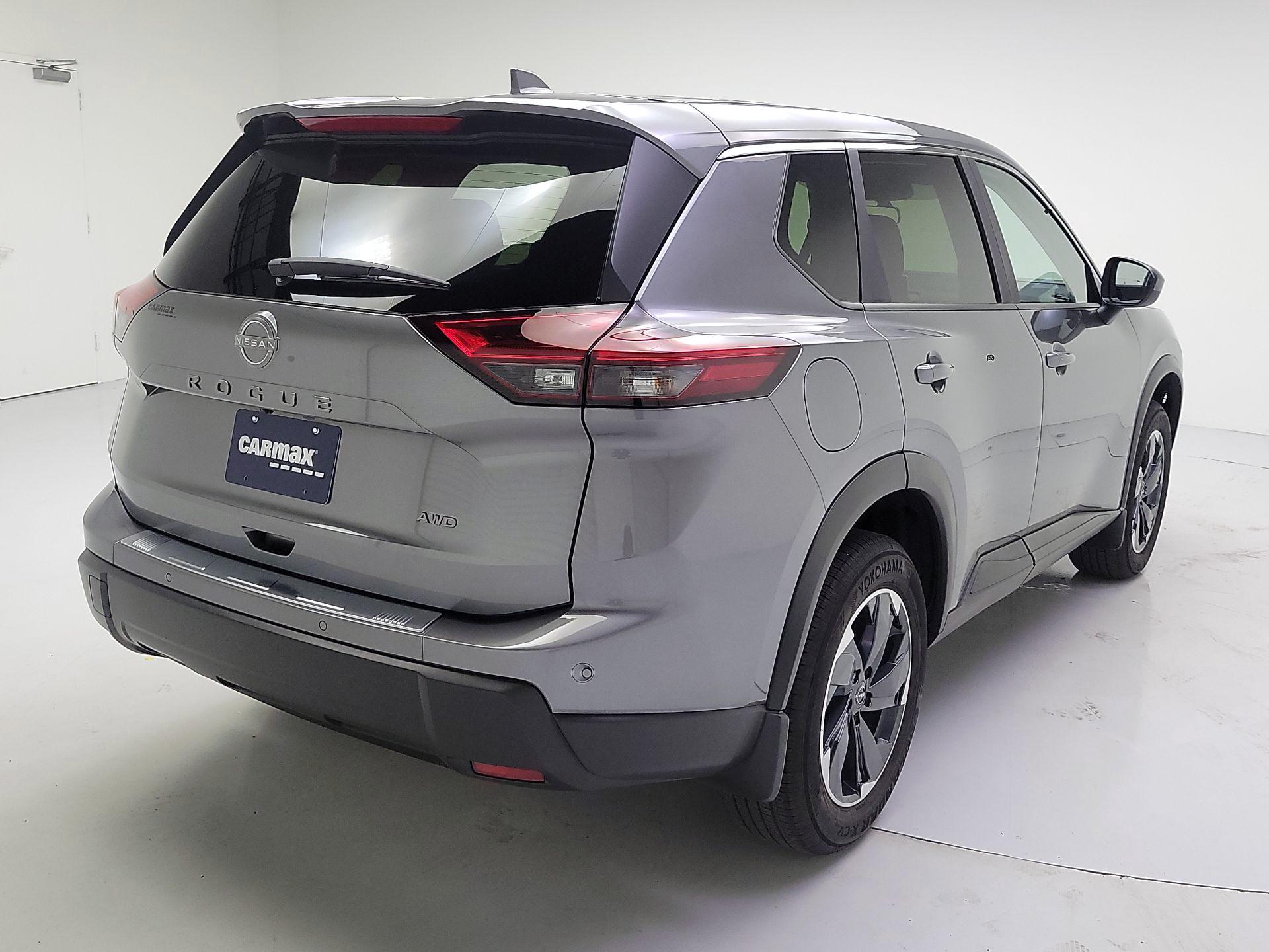 Thumbnail: 2026 Nissan Rogue - 5