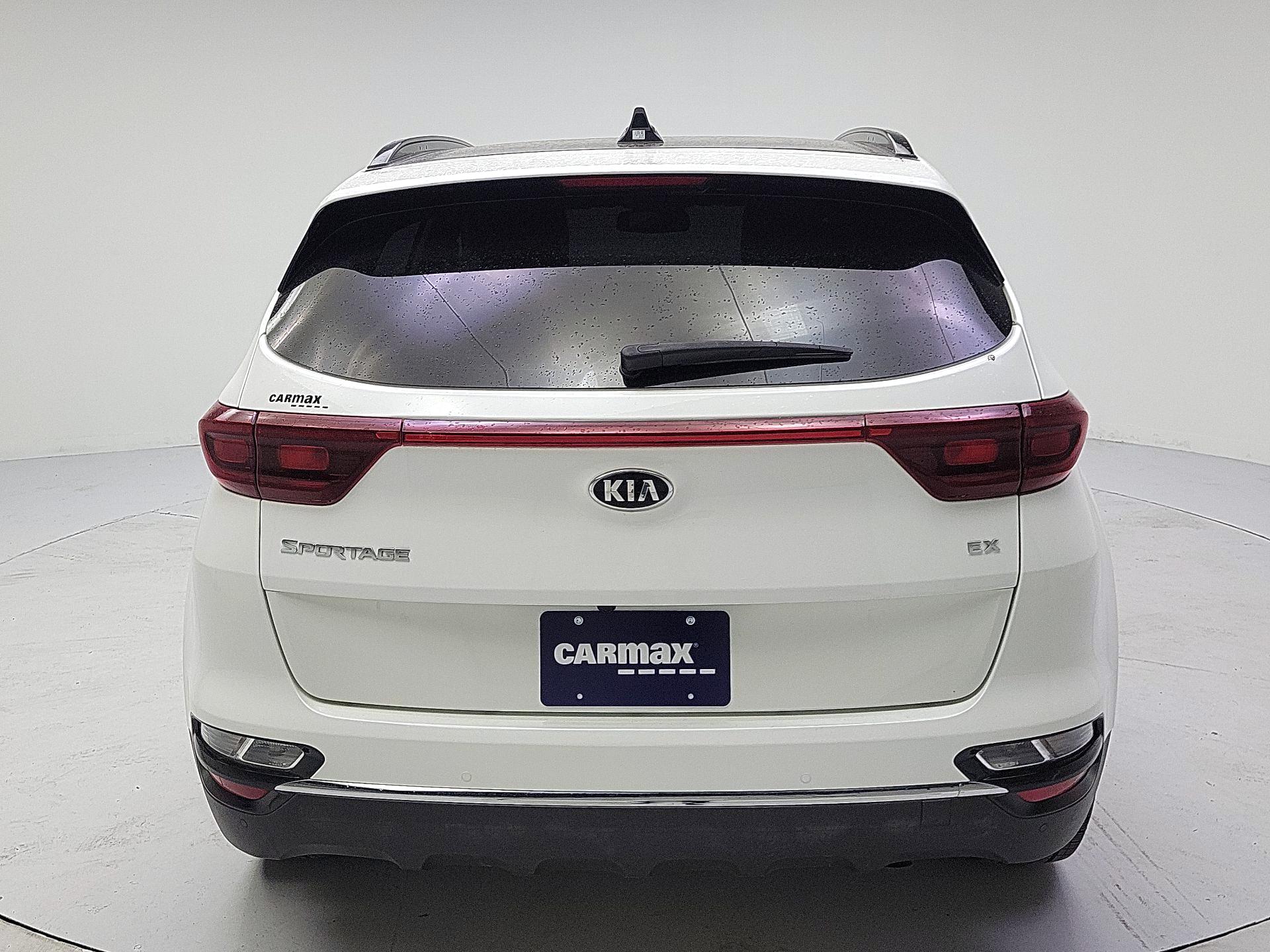 Thumbnail: 2022 Kia Sportage - 6