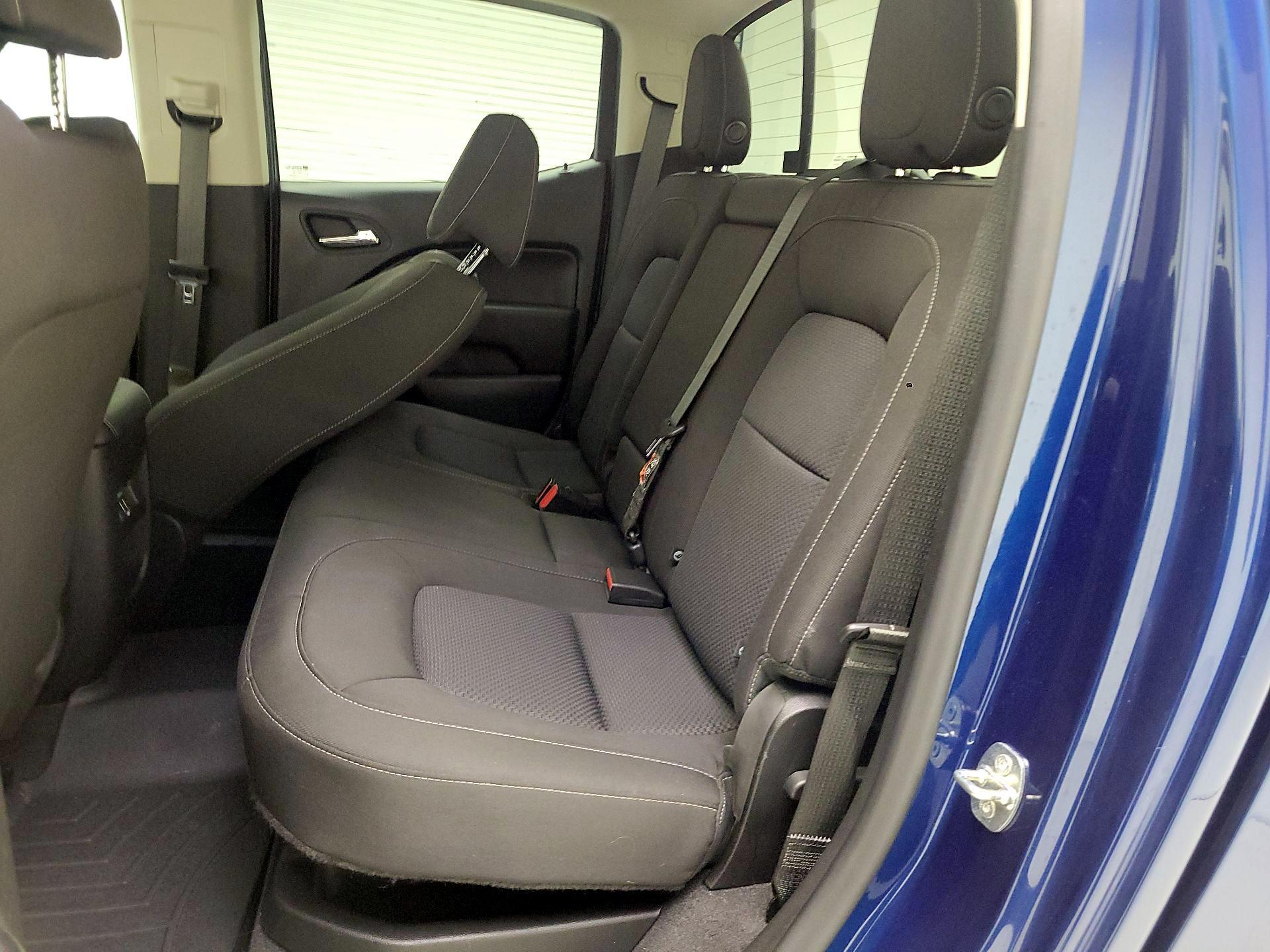 Thumbnail: 2019 Chevrolet Colorado - 20