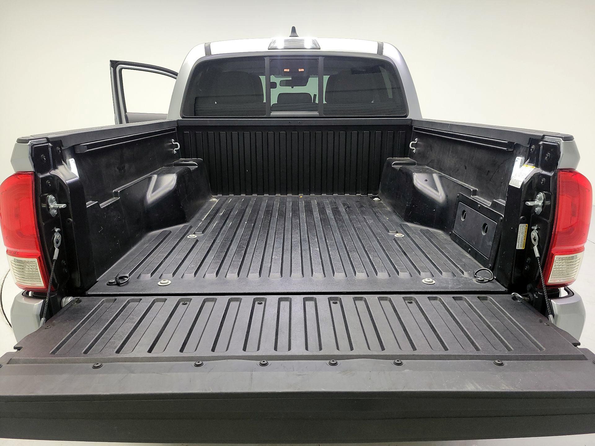 Thumbnail: 2023 Toyota Tacoma - 18