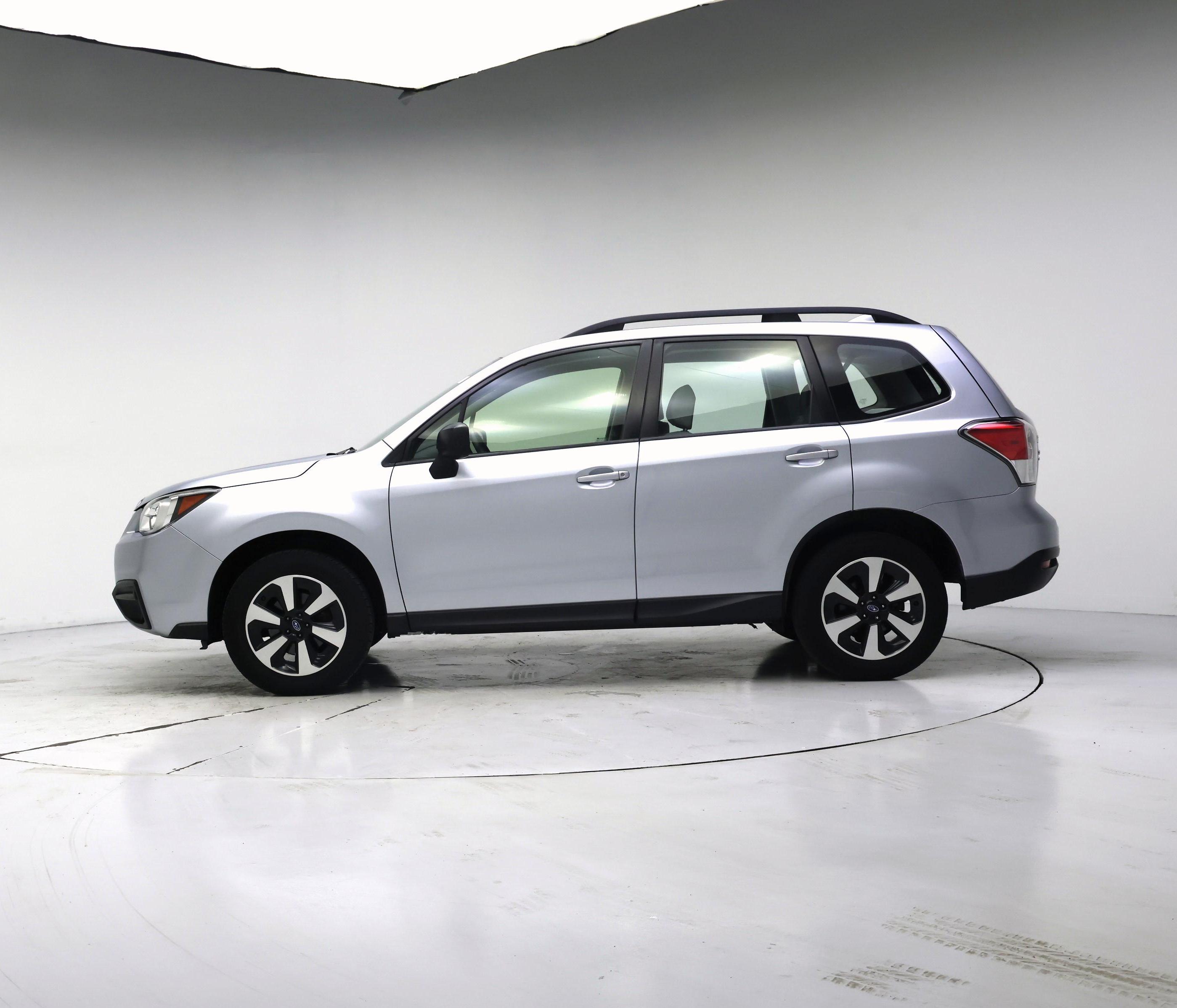 Thumbnail: 2017 Subaru Forester - 3