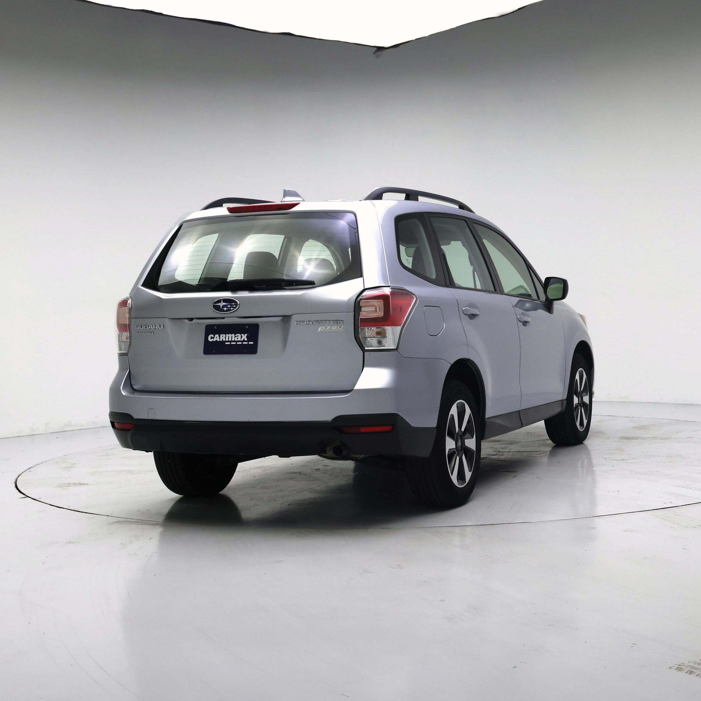 Thumbnail: 2017 Subaru Forester - 8