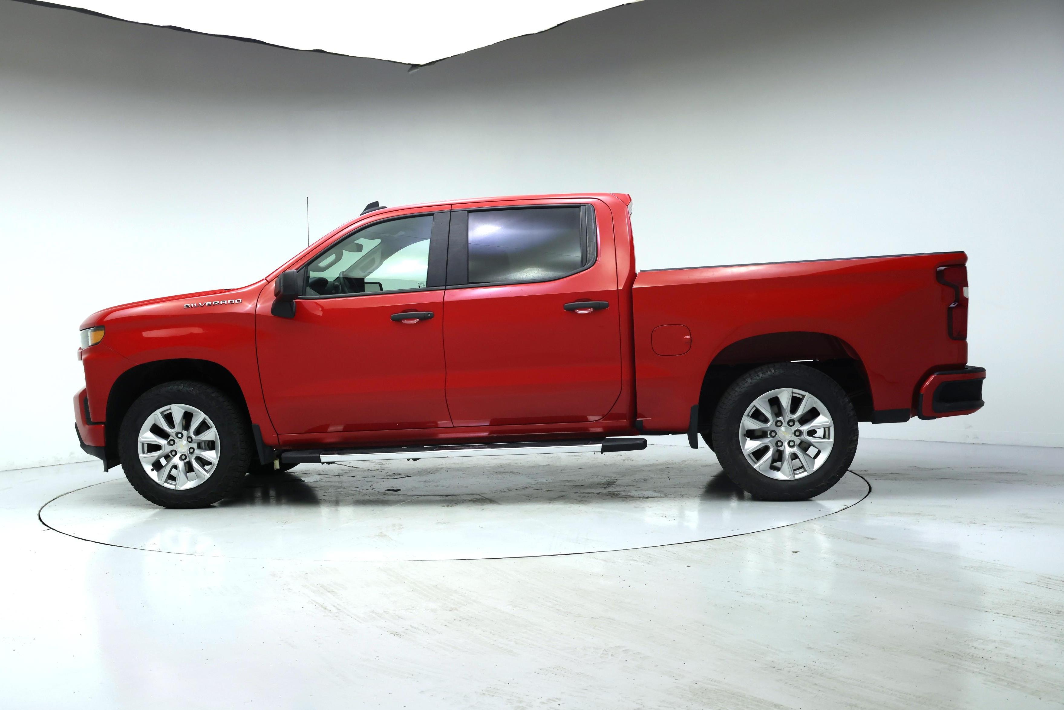 Thumbnail: 2022 Chevrolet Silverado 1500 - 3