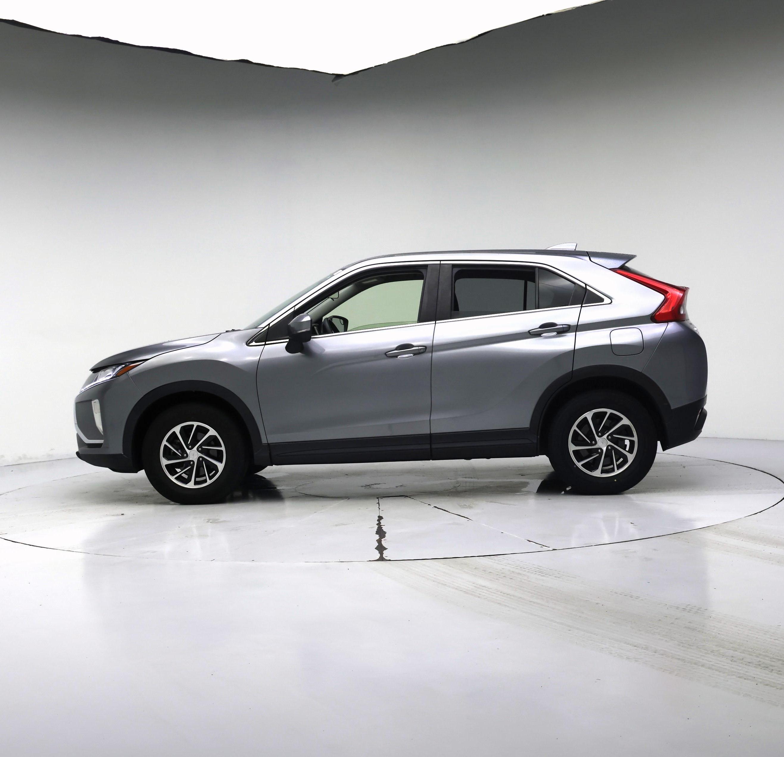 Thumbnail: 2020 Mitsubishi Eclipse Cross - 3