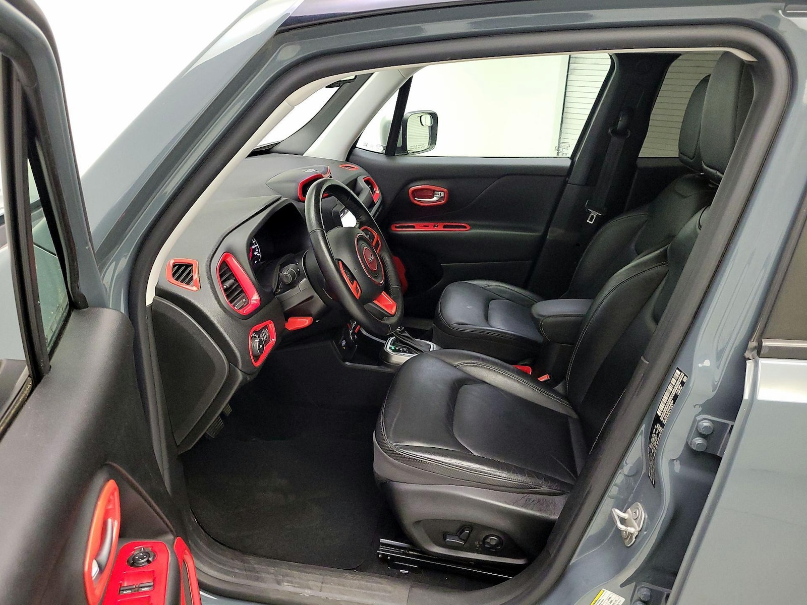 2018 Jeep Renegade Limited - Photo 12
