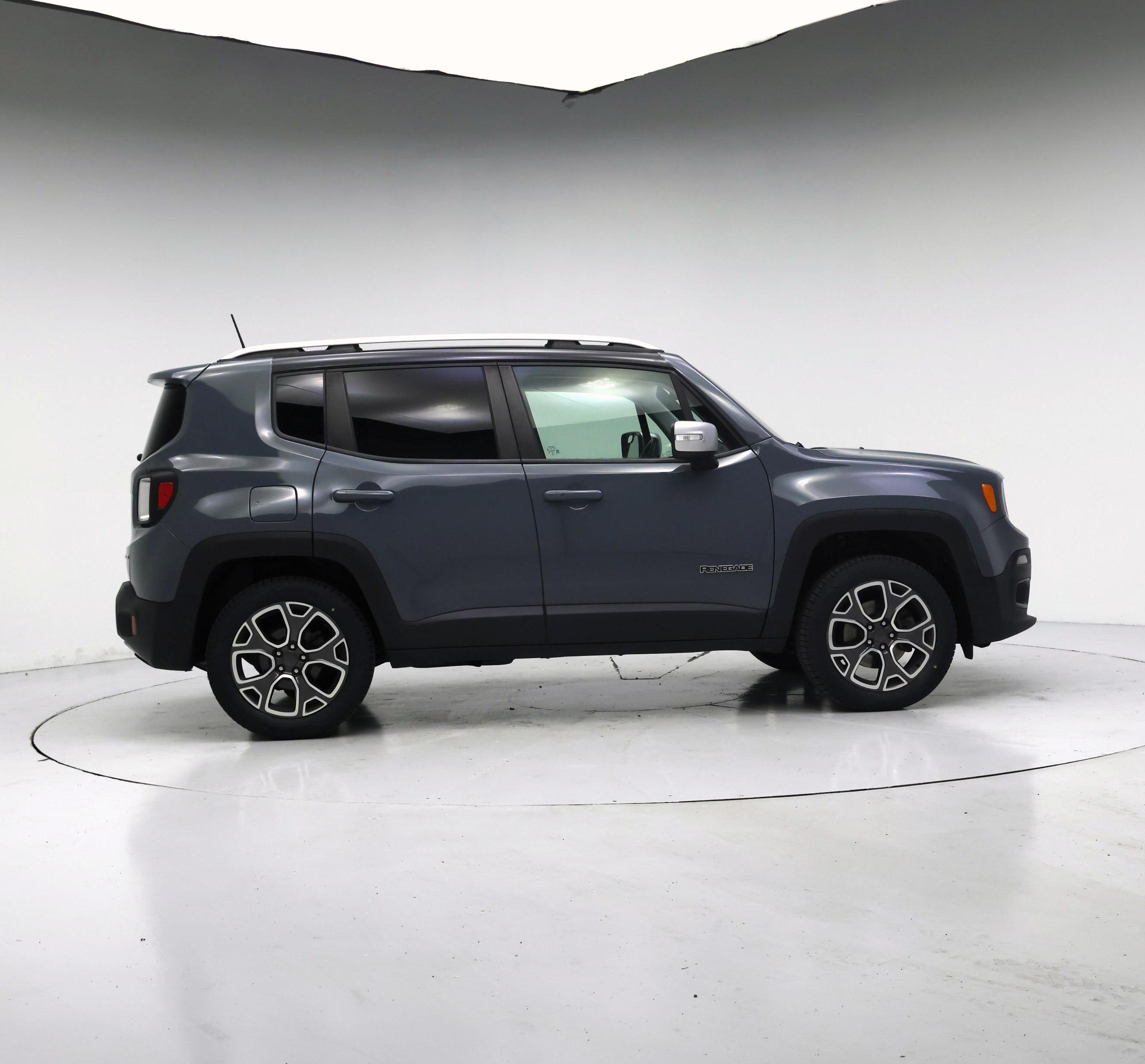 Thumbnail: 2018 Jeep Renegade - 7