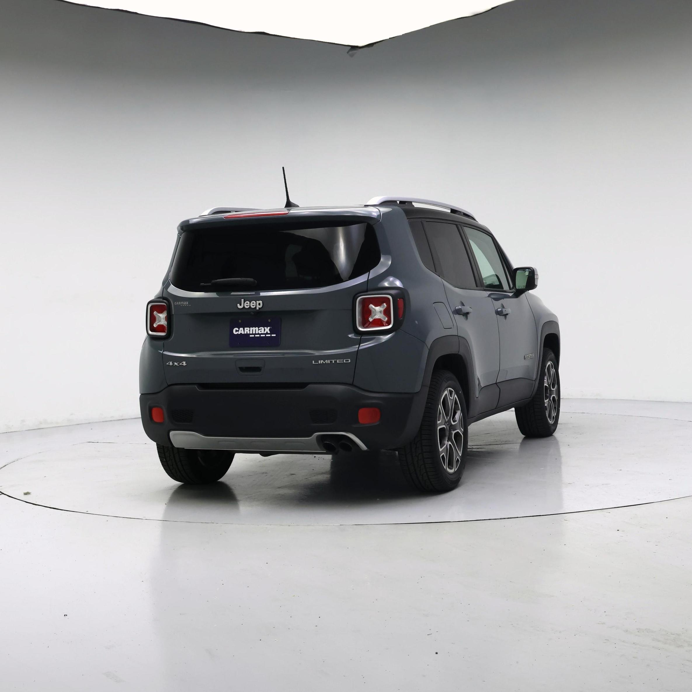 Thumbnail: 2018 Jeep Renegade - 8