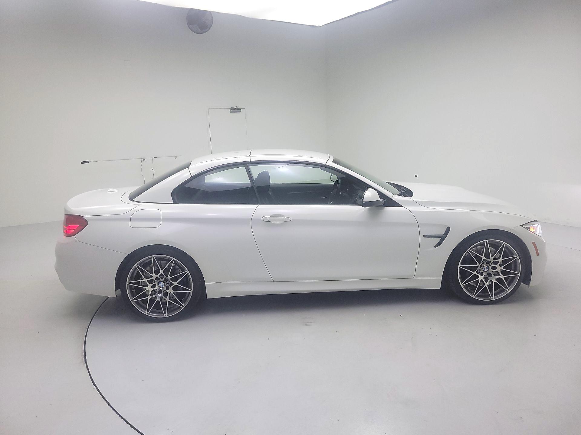 Thumbnail: 2017 BMW M4 - 4