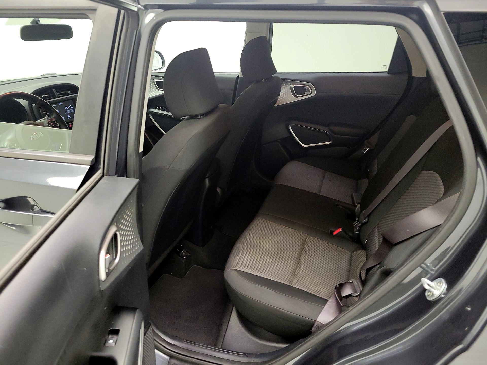 Thumbnail: 2020 Kia Soul - 18