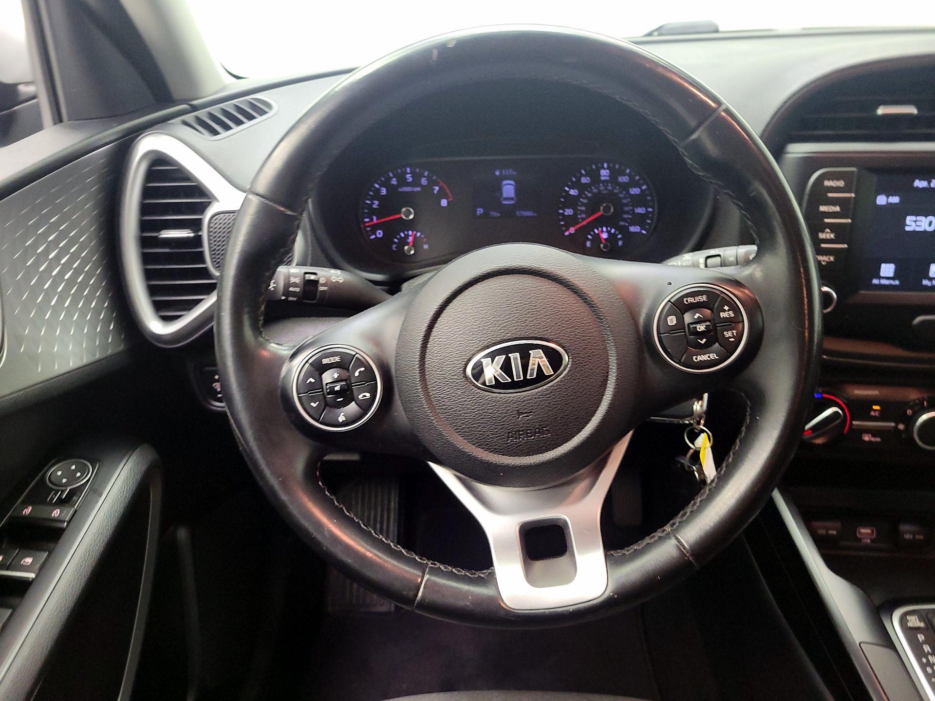 Thumbnail: 2020 Kia Soul - 8
