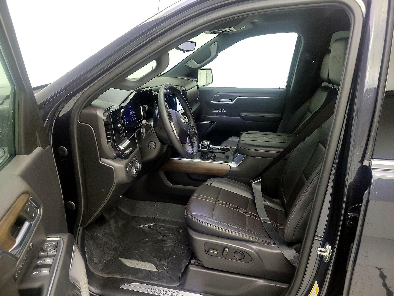 2024 Chevrolet Silverado 1500 High Country - Photo 12