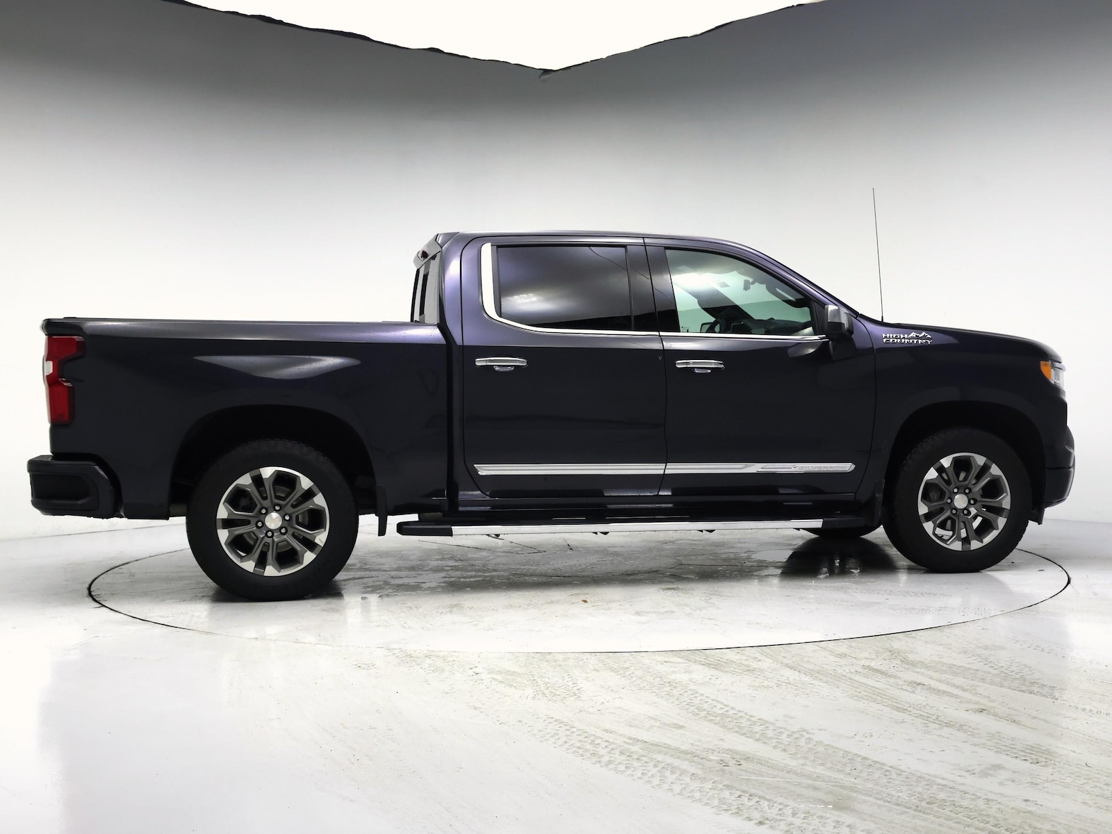 2024 Chevrolet Silverado 1500 High Country - Photo 8